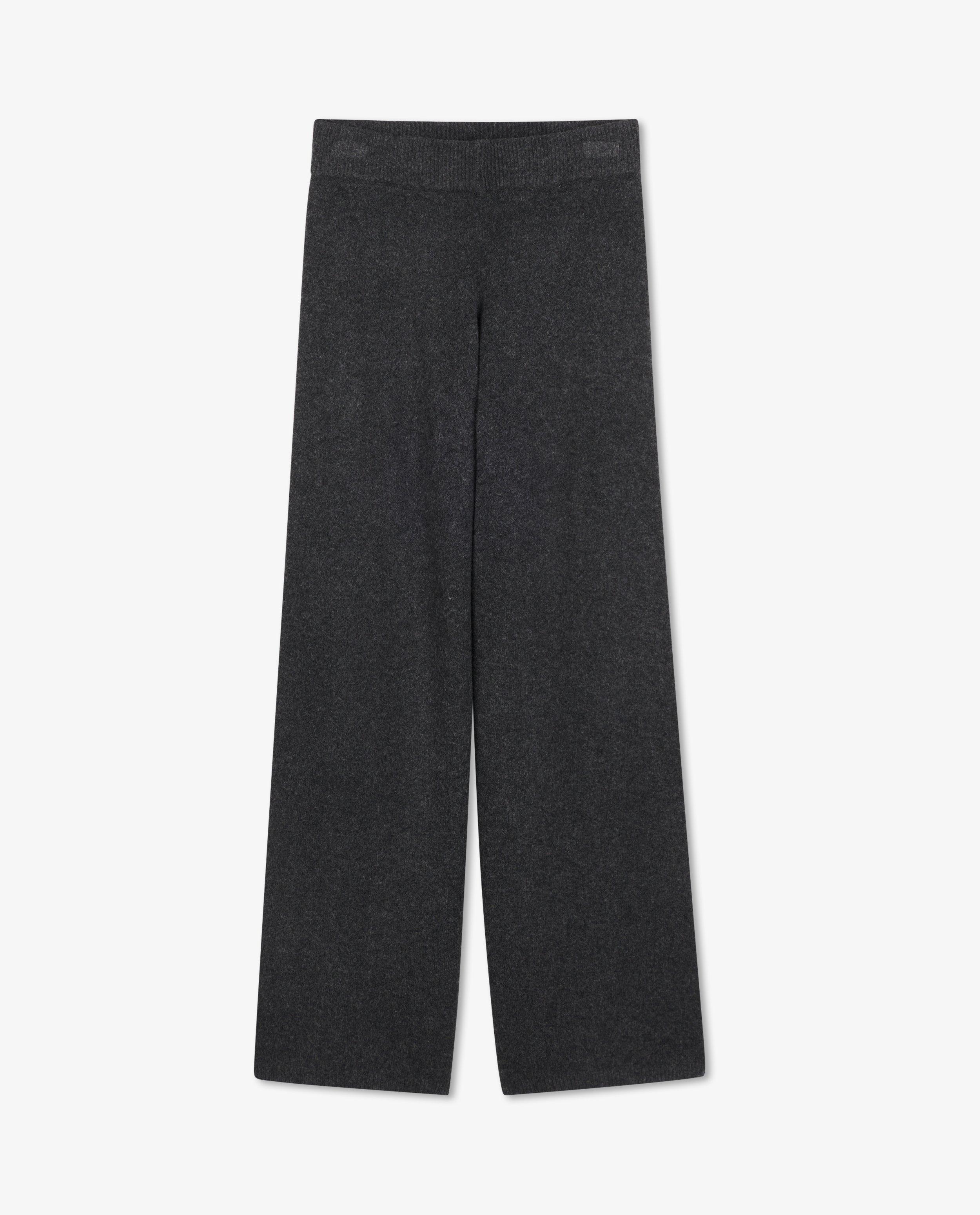gris foncé