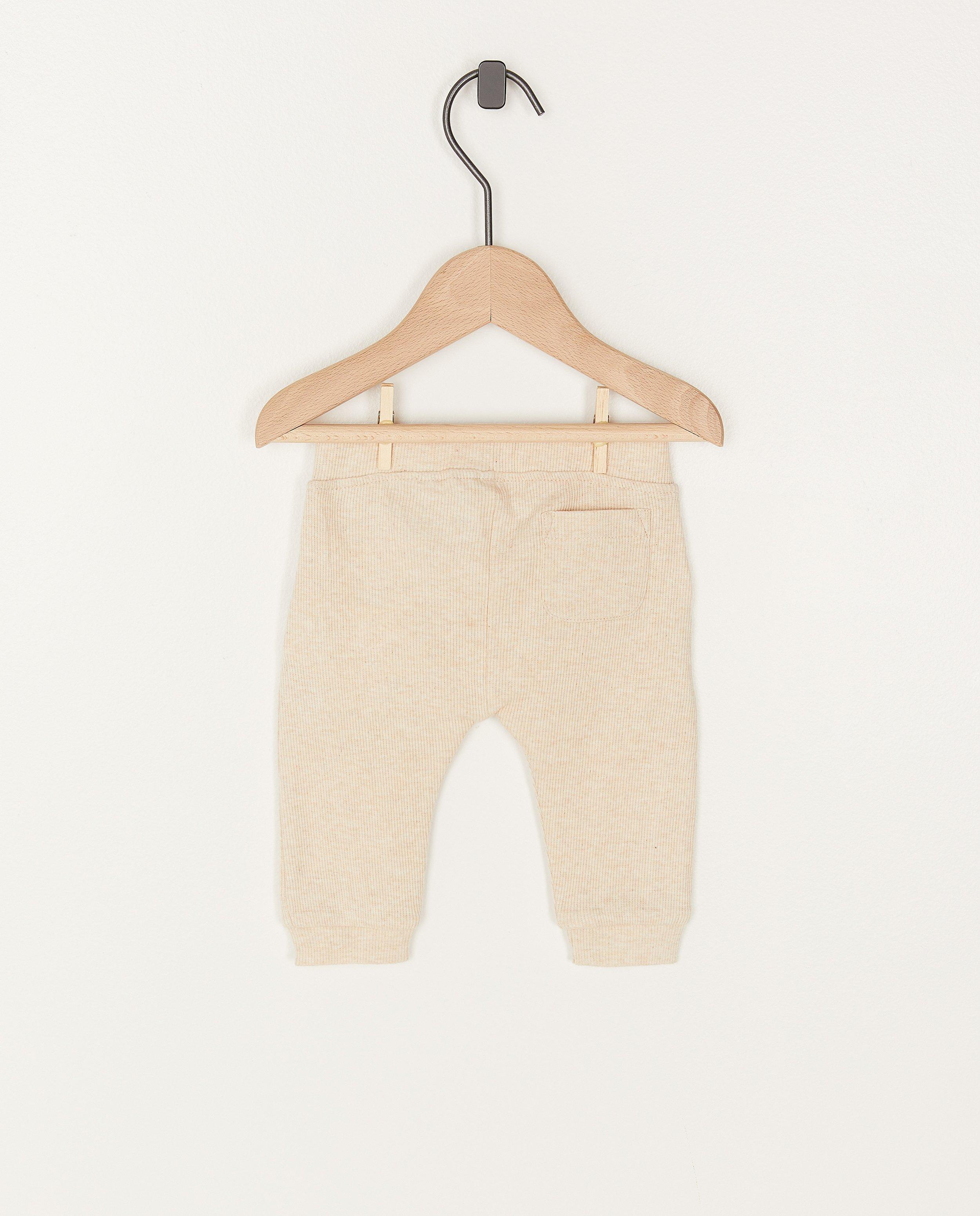 Broeken - Beige broekje met rib