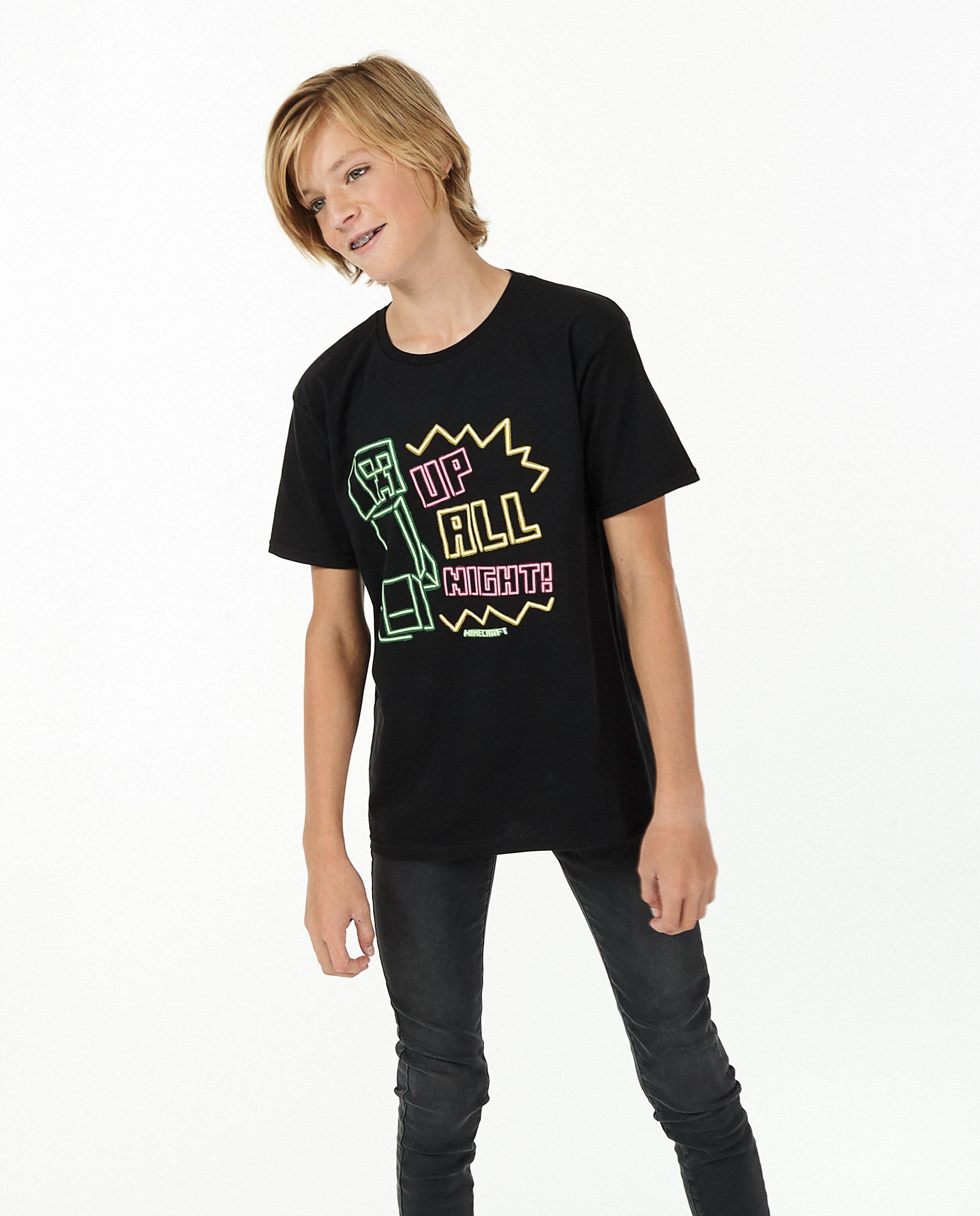 T-shirts - 