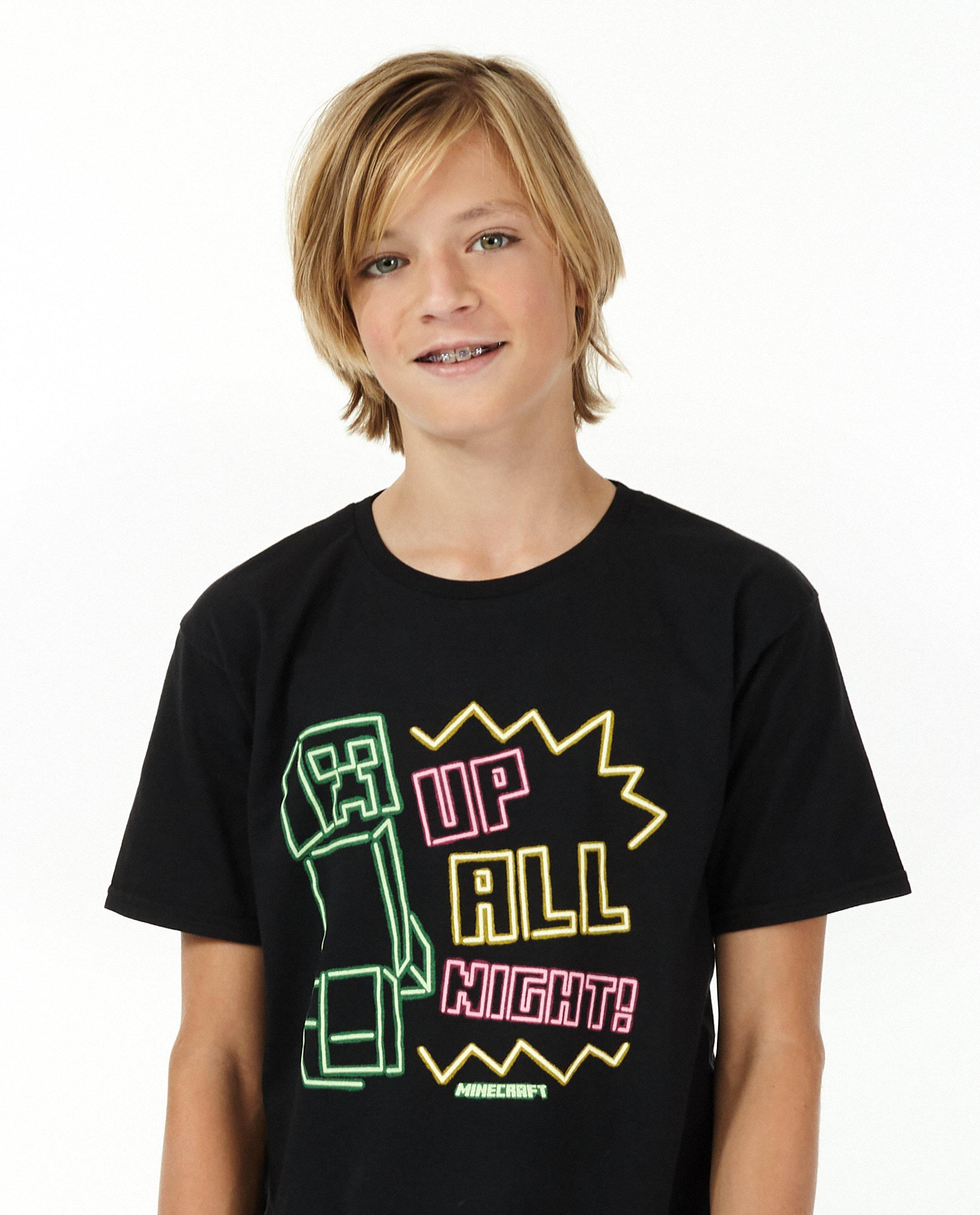 T-shirts - 