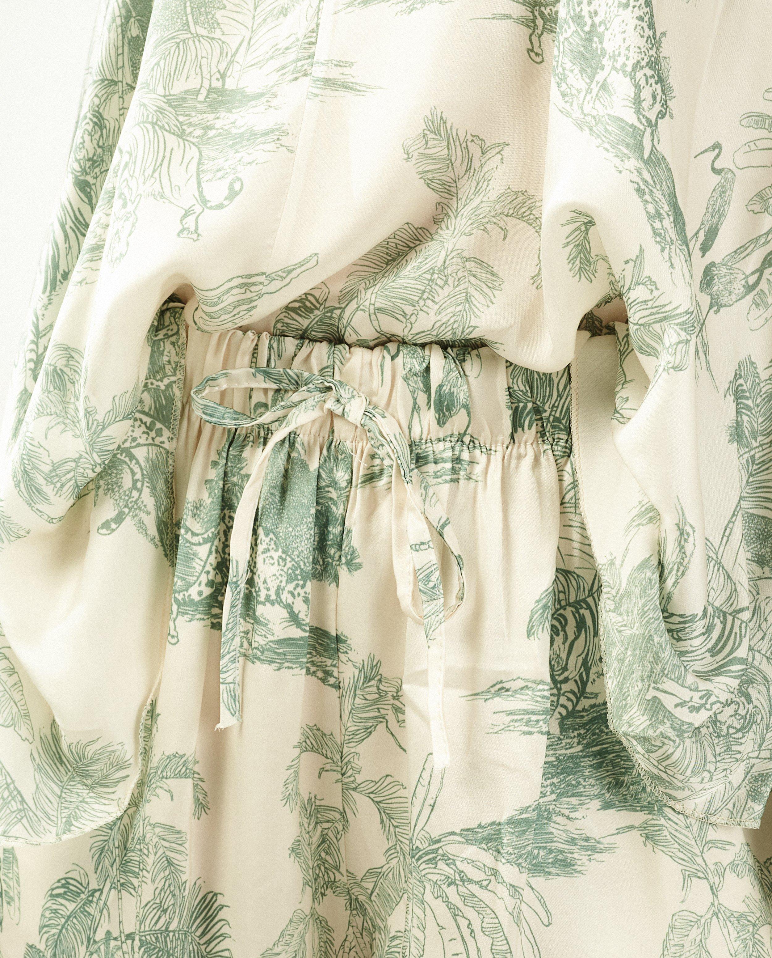 Shorts - Short blanc à imprimé vert
