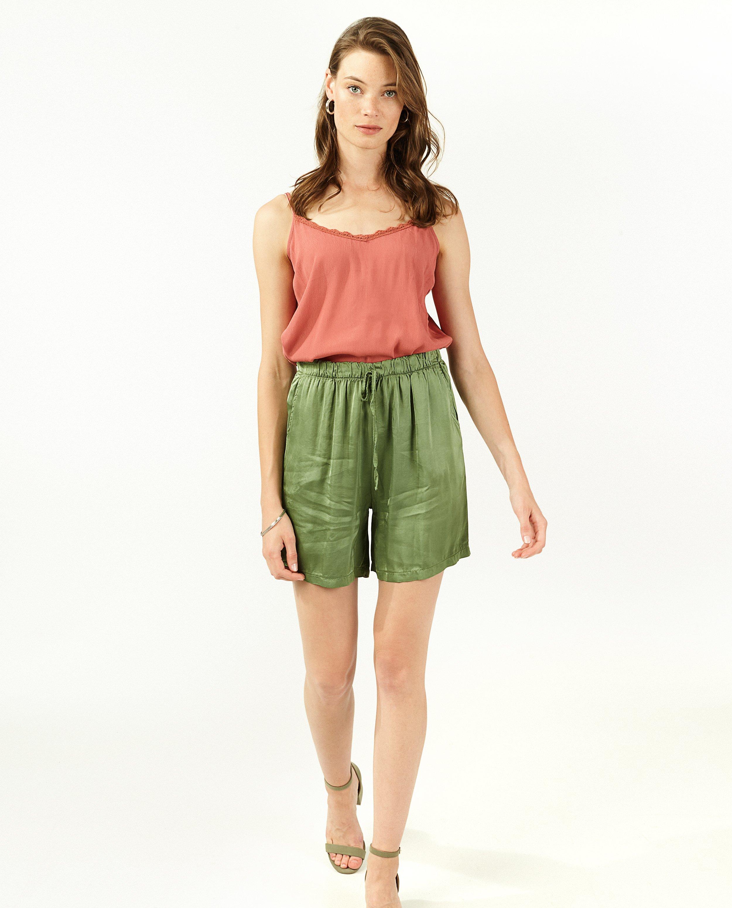 Short vert - uni - Paris