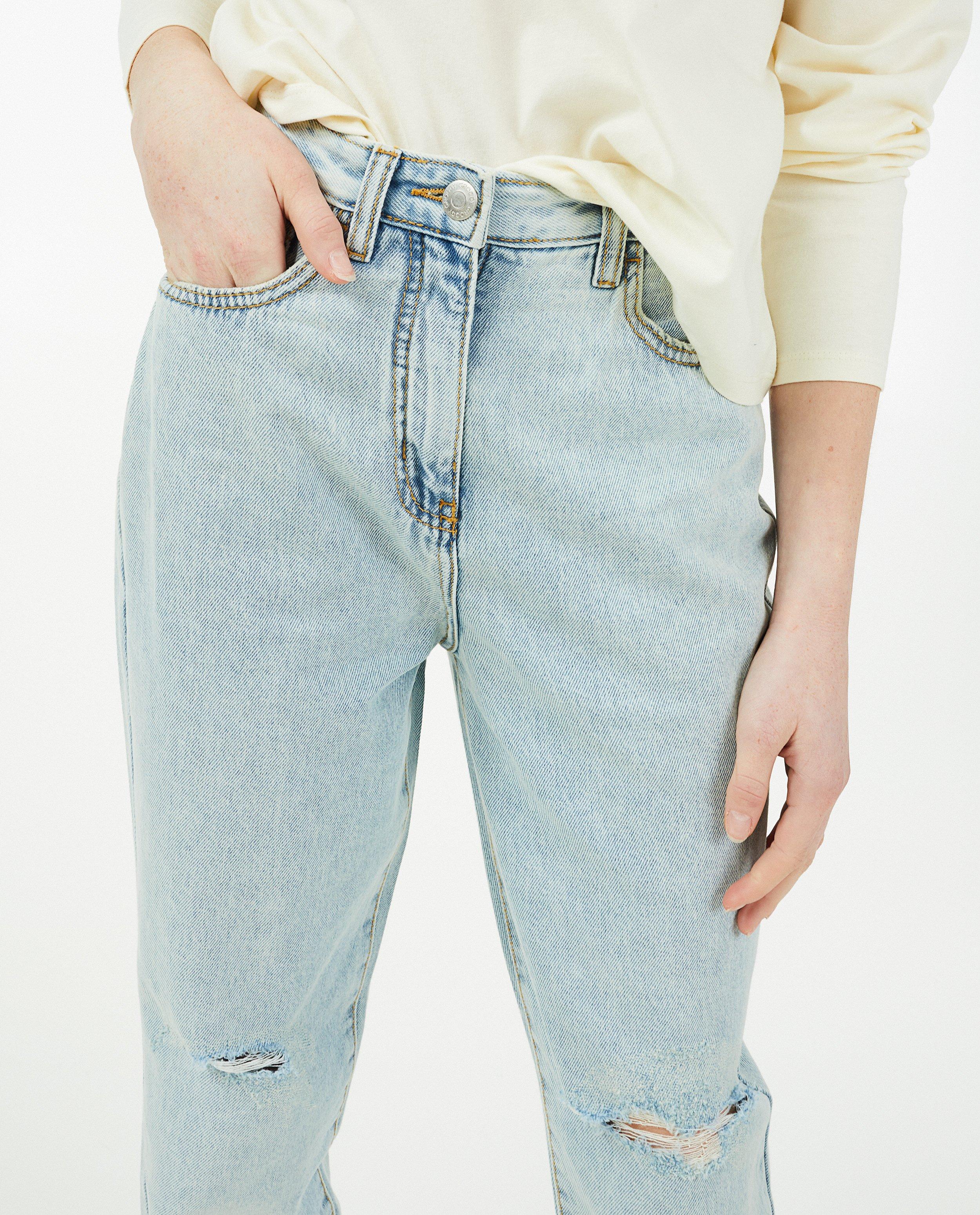 Jeans - Destroyed mom jeans Renee