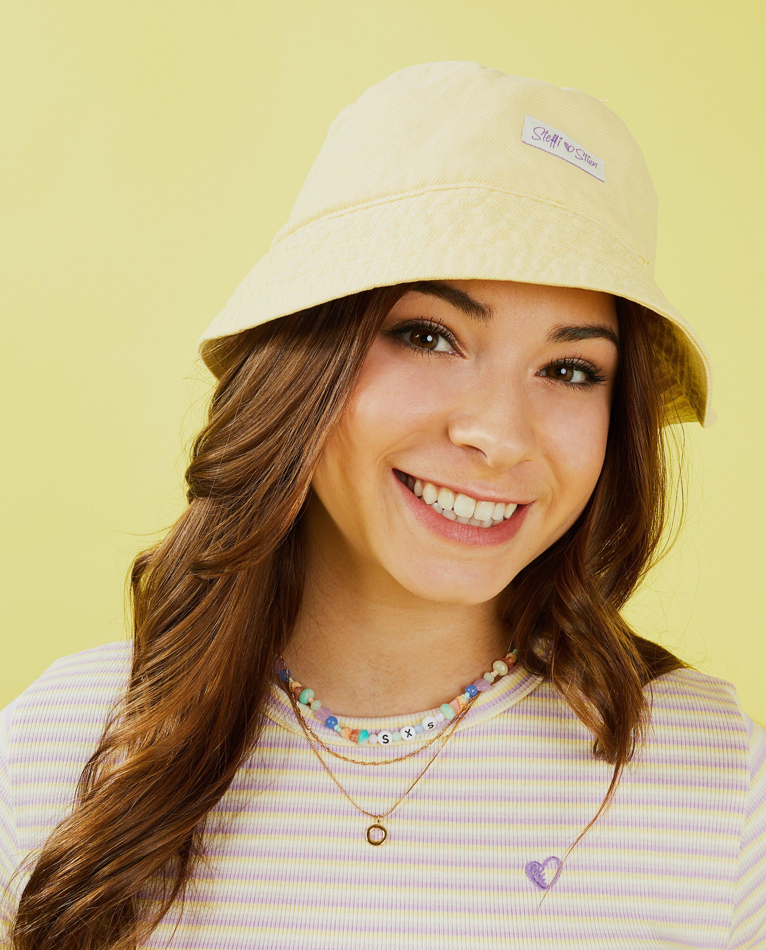 Bucket hat Steffi x Stien - null - Steffi Mercie