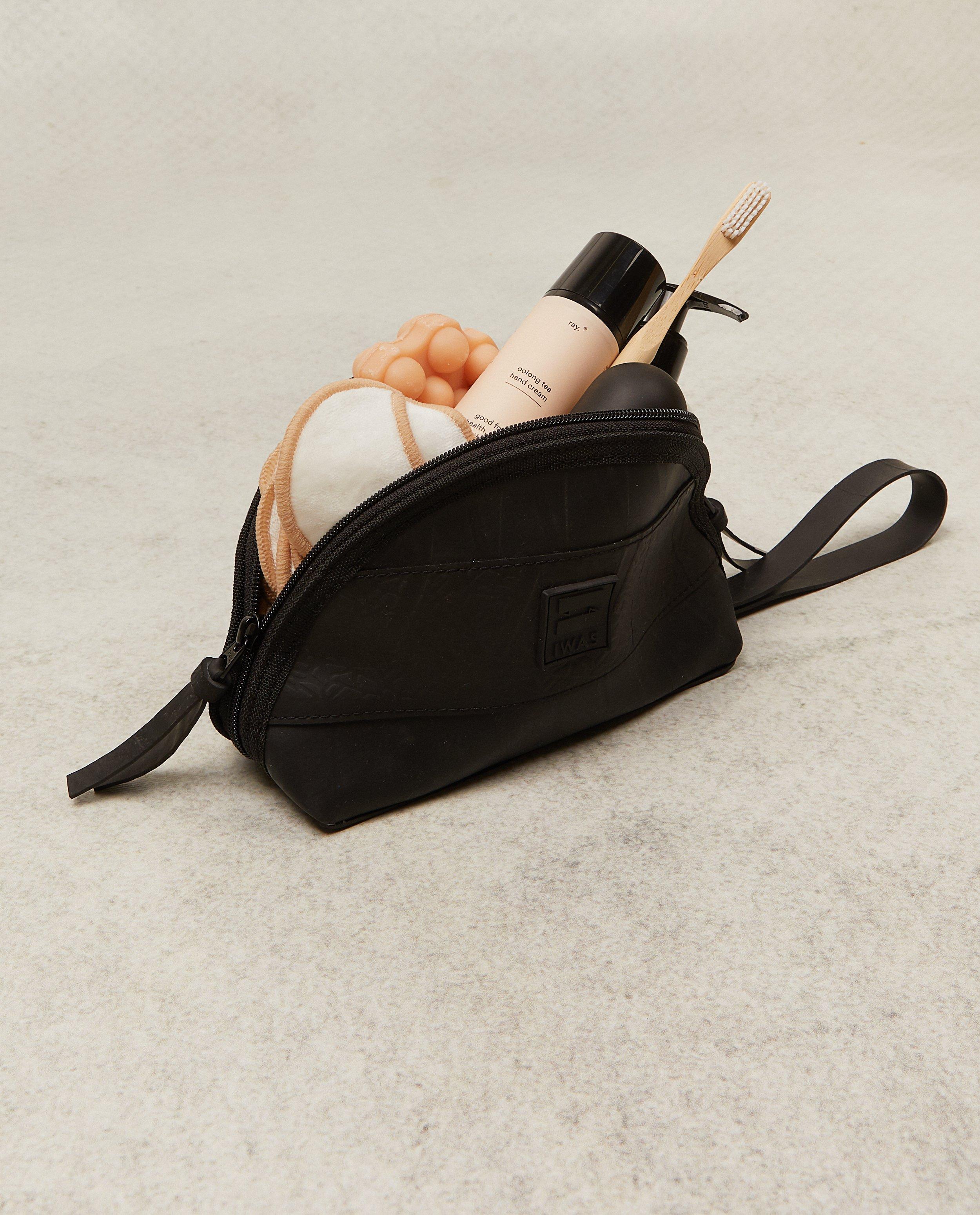 Cadeaux - Trousse de toilette en pneus de voitures IWAS