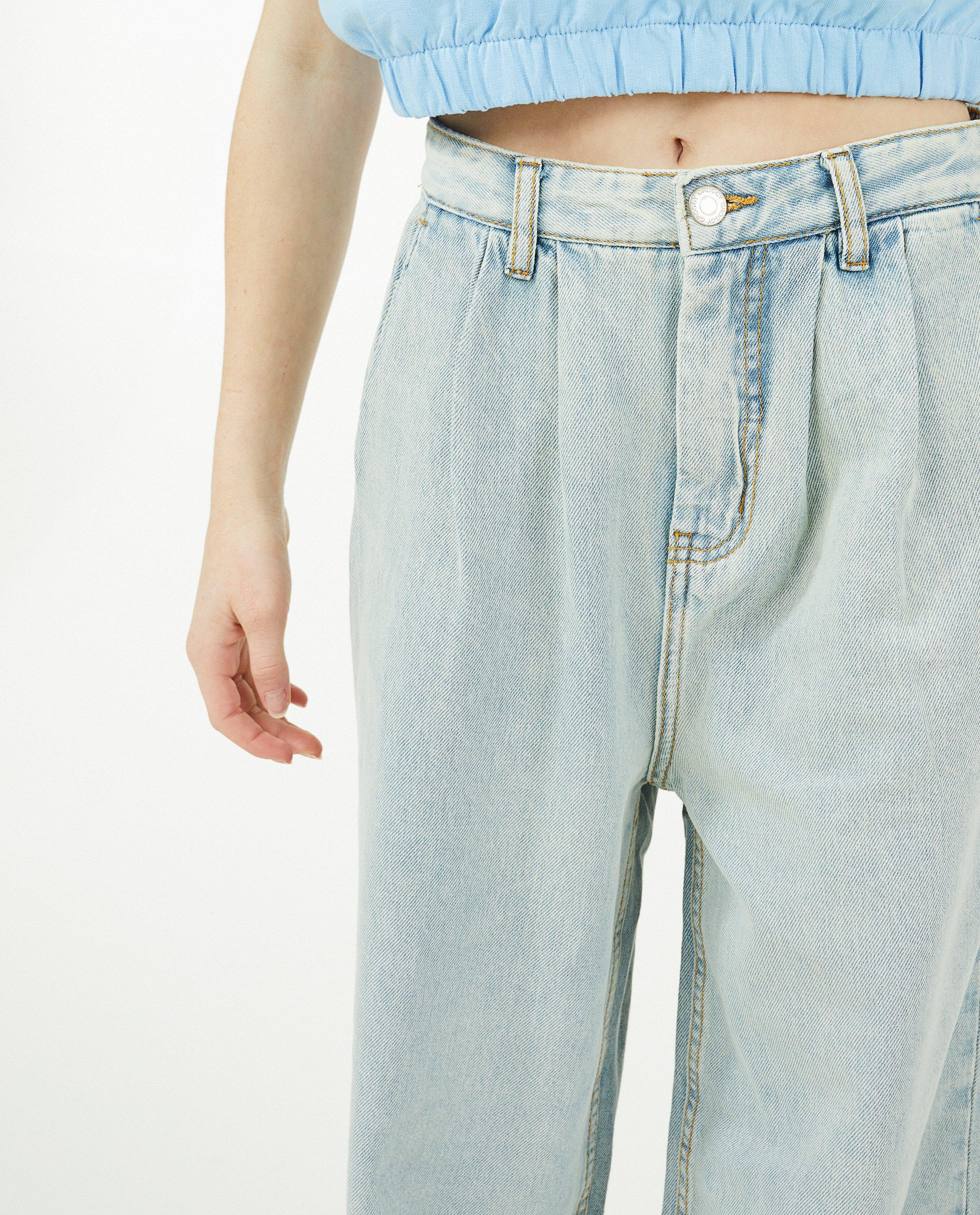 Jeans - Bleke jeans met wijde pijpen
