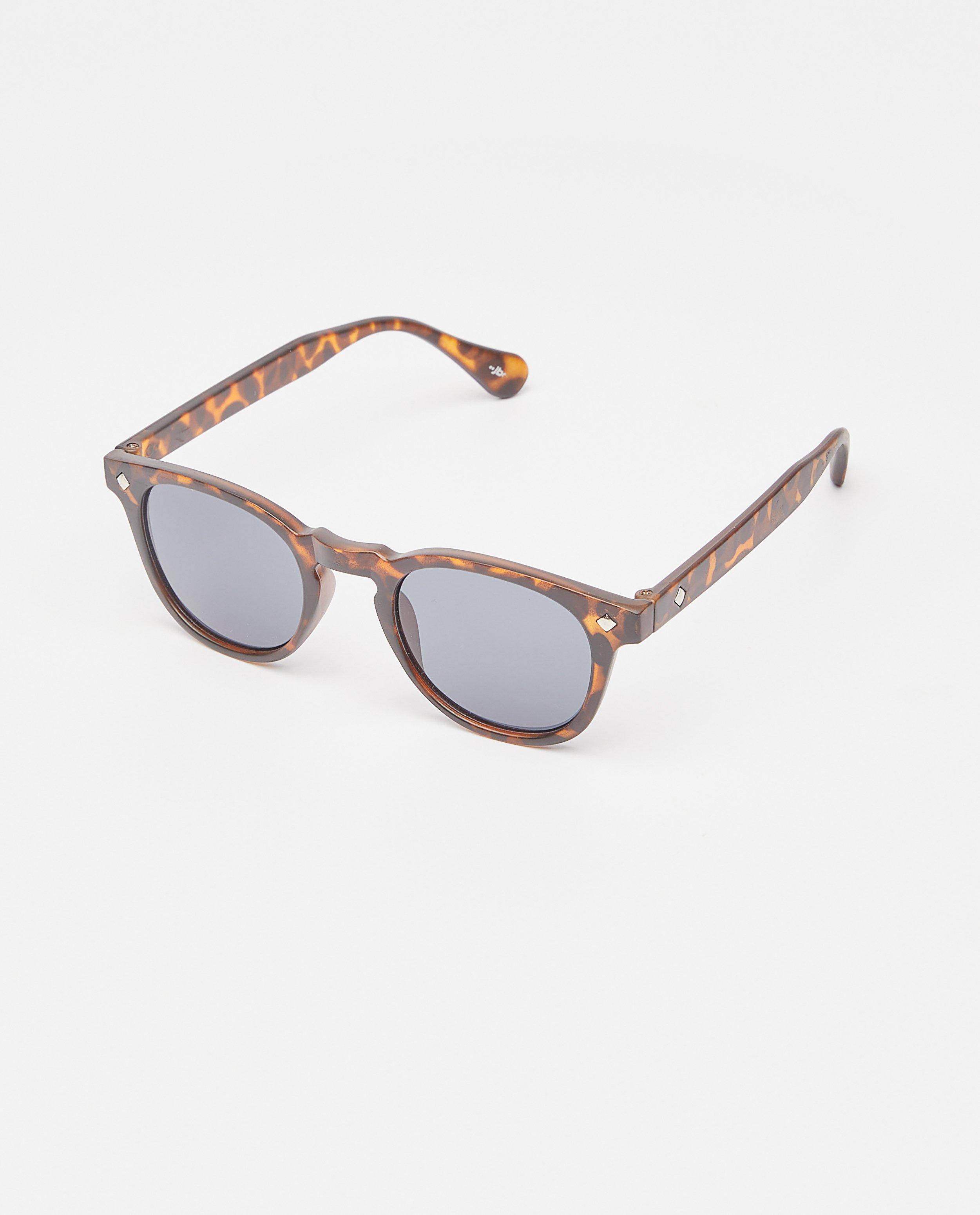 Lunettes de soleil brun foncé à imprimé léopard - null - JBC