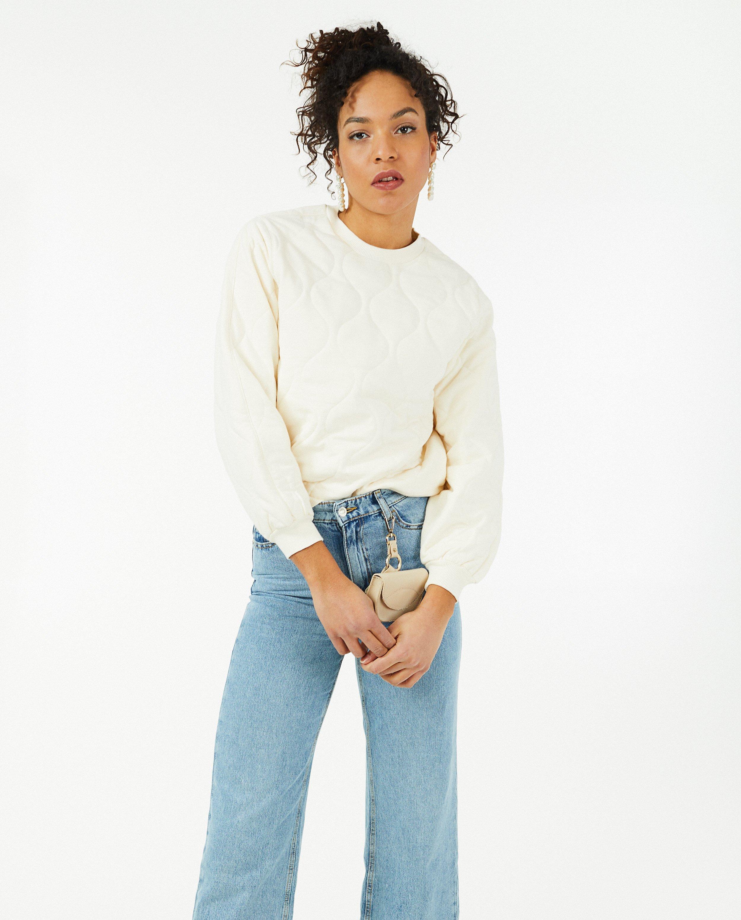Sweaters - Beige quilted sweater