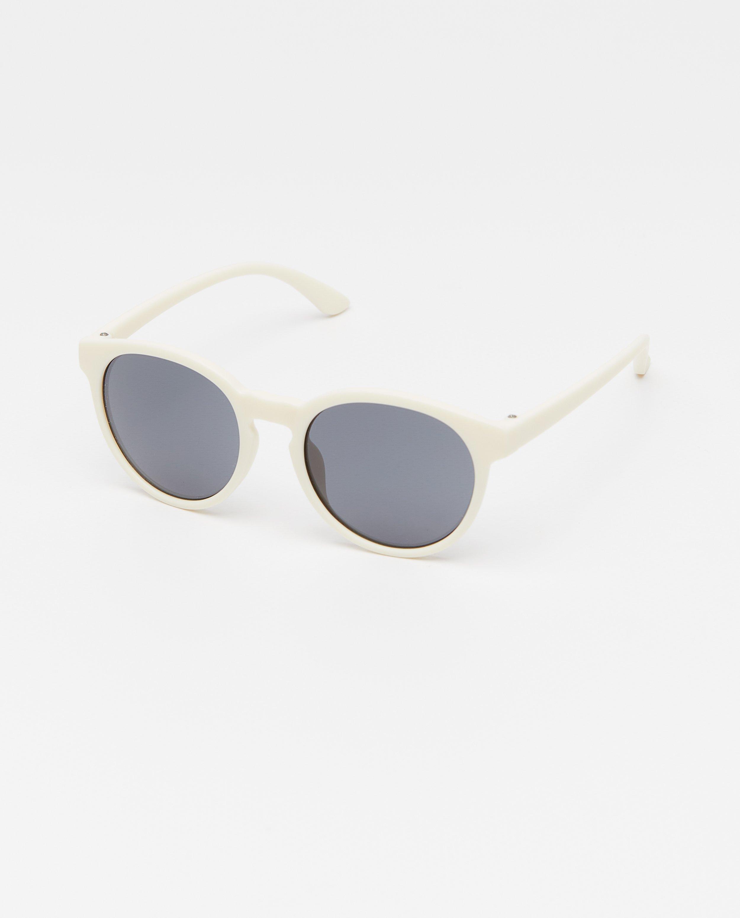 Lunettes de soleil blanches avec cordon dans la nuque - null - JBC
