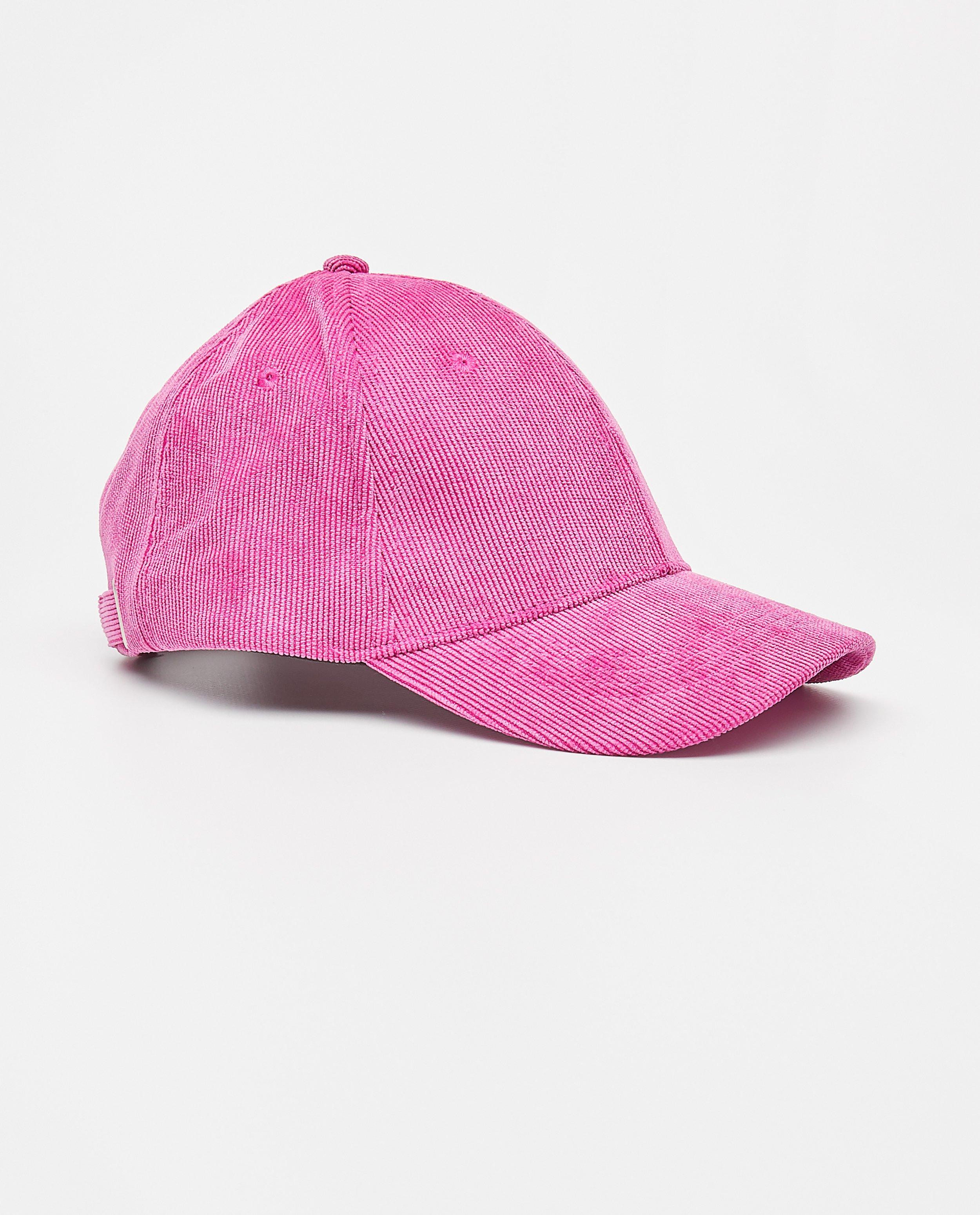 Breigoed - Fuchsia pet Kim Van Oncen