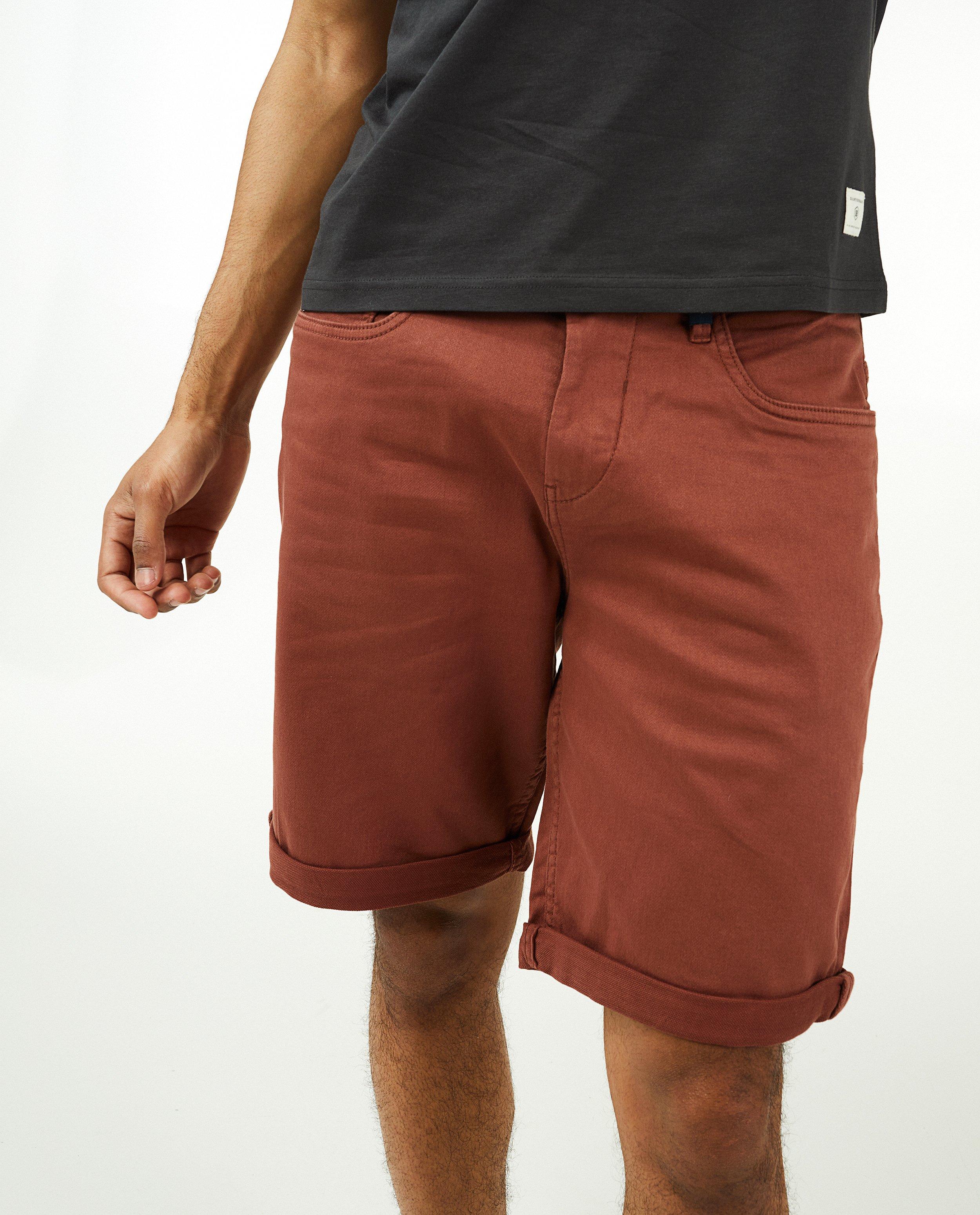 Shorten - Saliegroene short met slim fit
