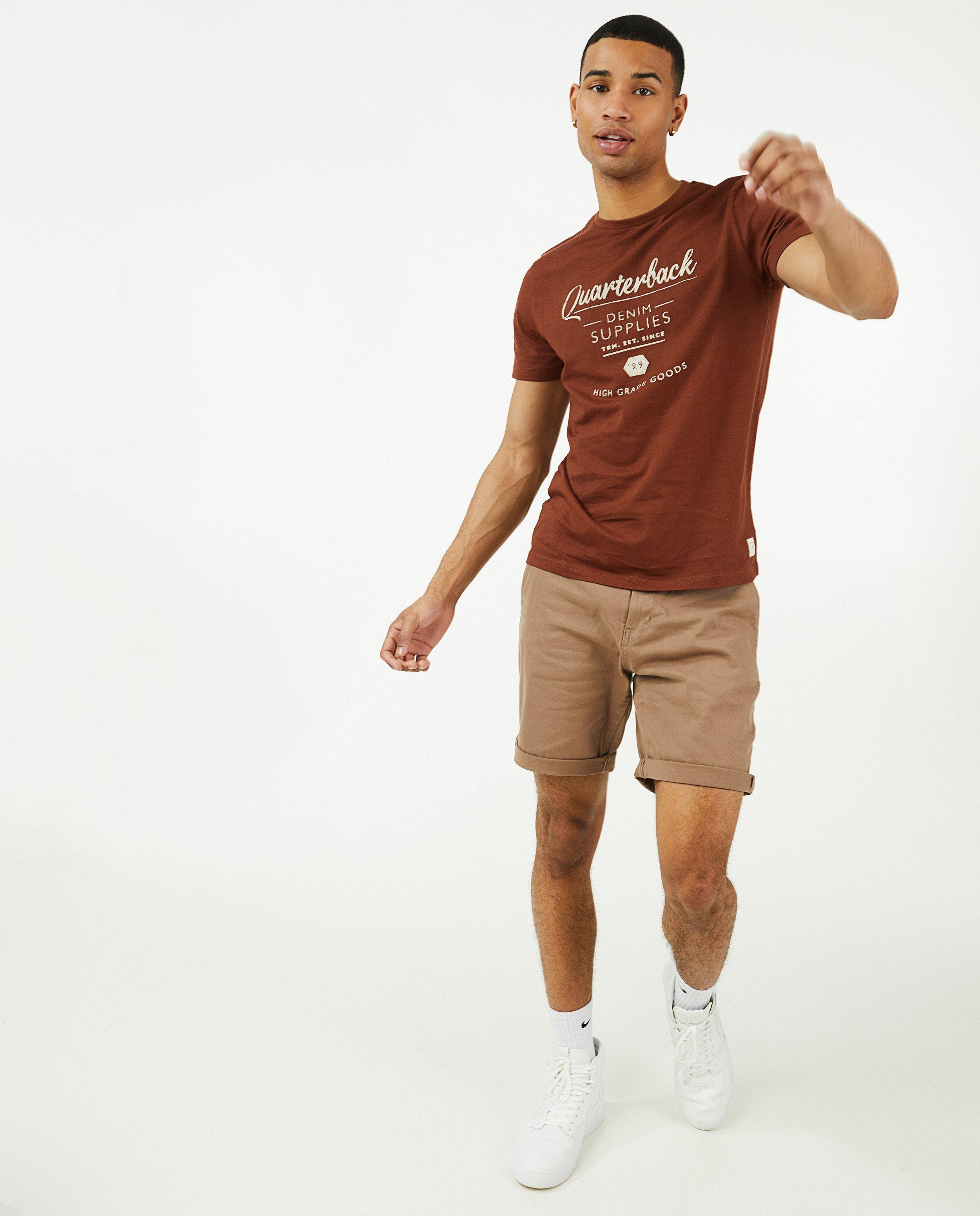Roodbruine short met gevlochten riem - null - Quarterback