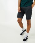 Shorts - Short gris foncé avec des poches