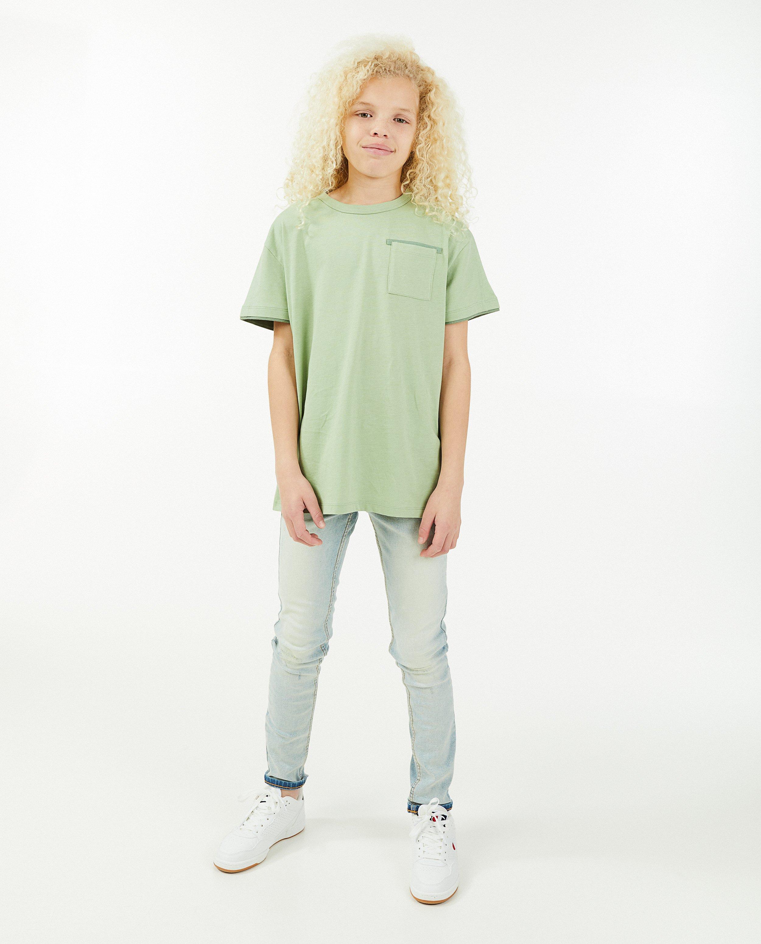 T-shirts - Groen T-shirt #LikeMe