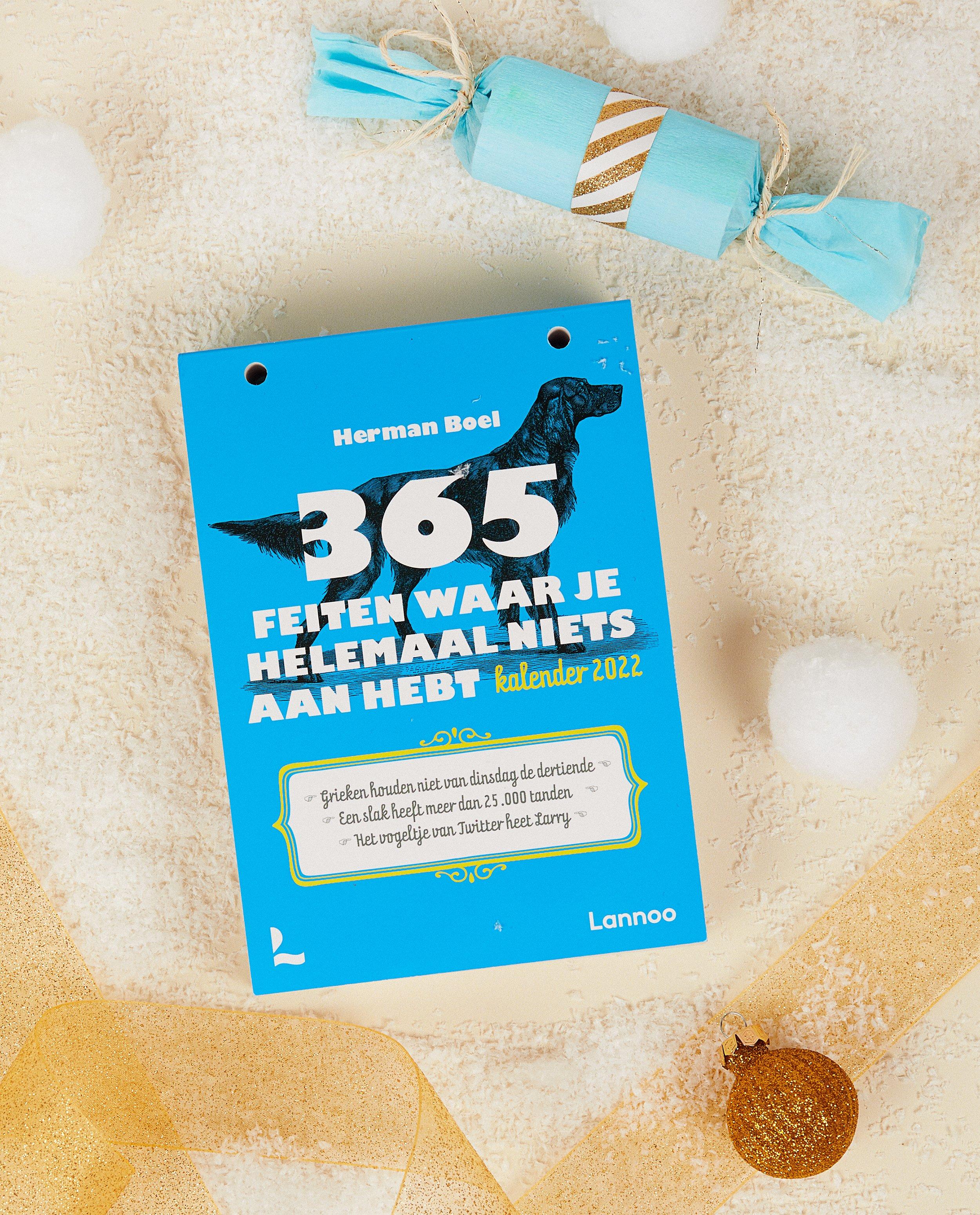 Scheurkalender '365 feiten waar je helemaal niets aan hebt' - null - Lannoo