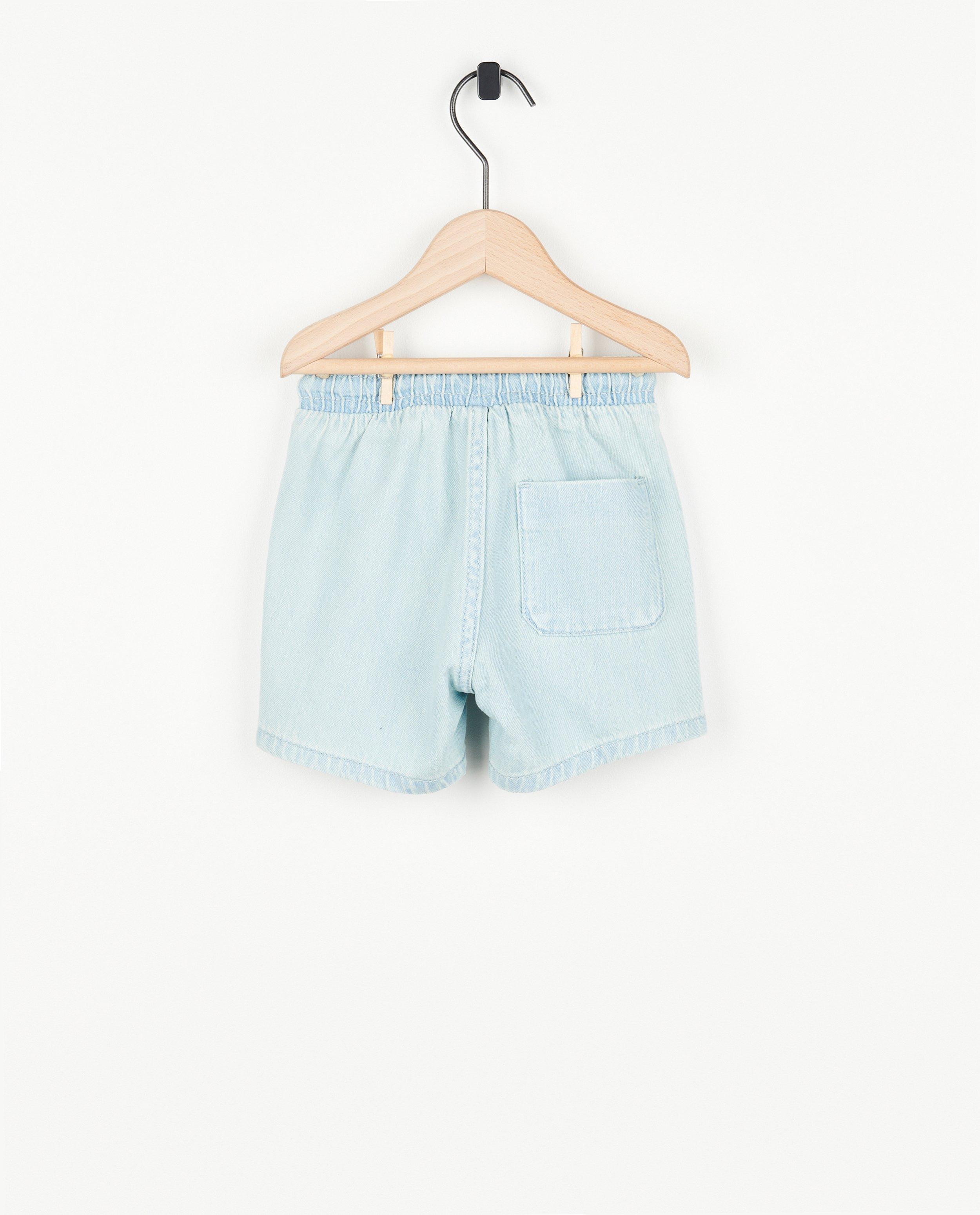 Shorts - Short en jeans avec cordon de serrage sous tunnel