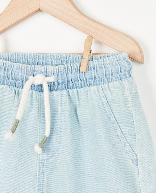Shorts - Short en jeans avec cordon de serrage sous tunnel