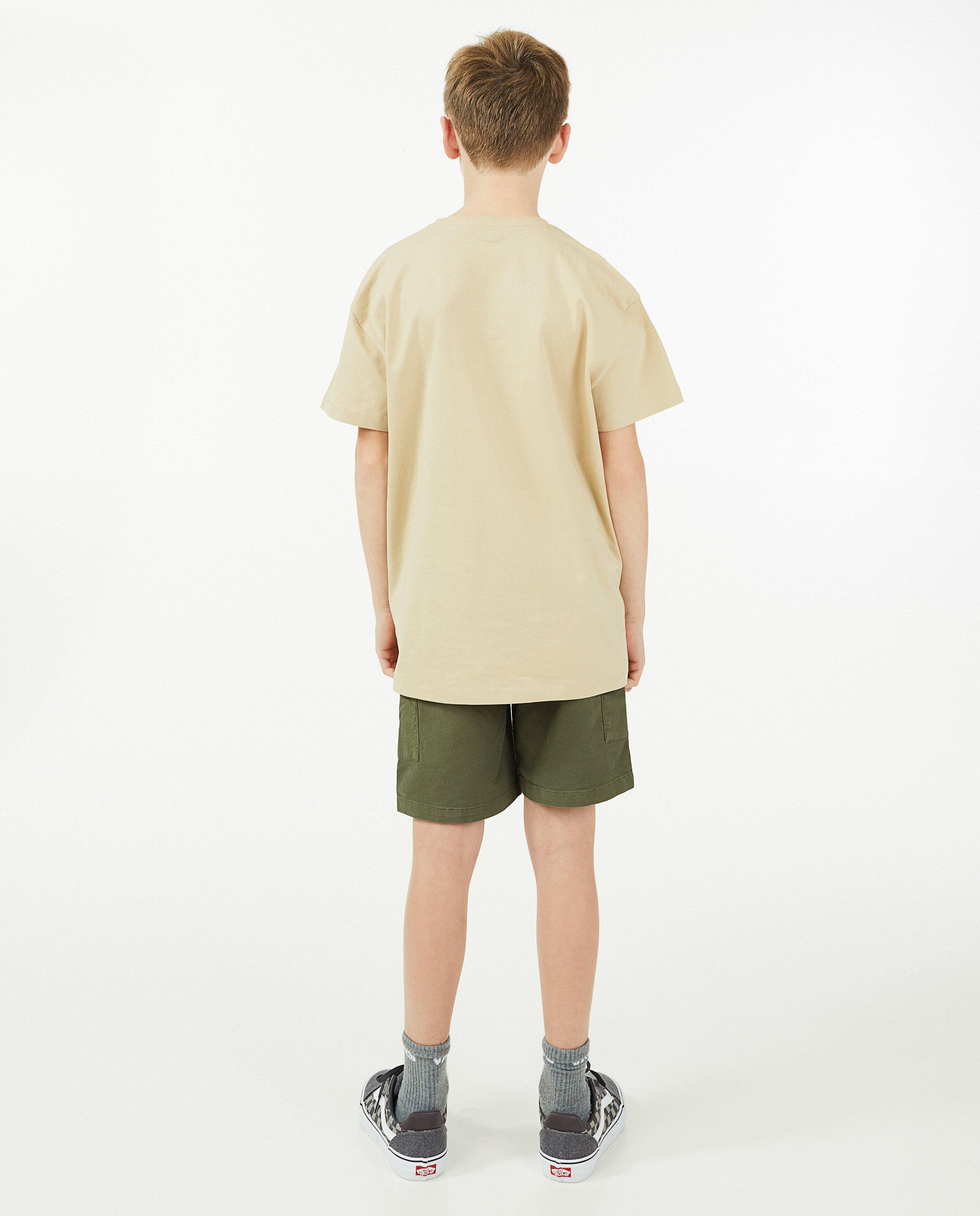 T-shirts - Beige T-shirt van biokatoen