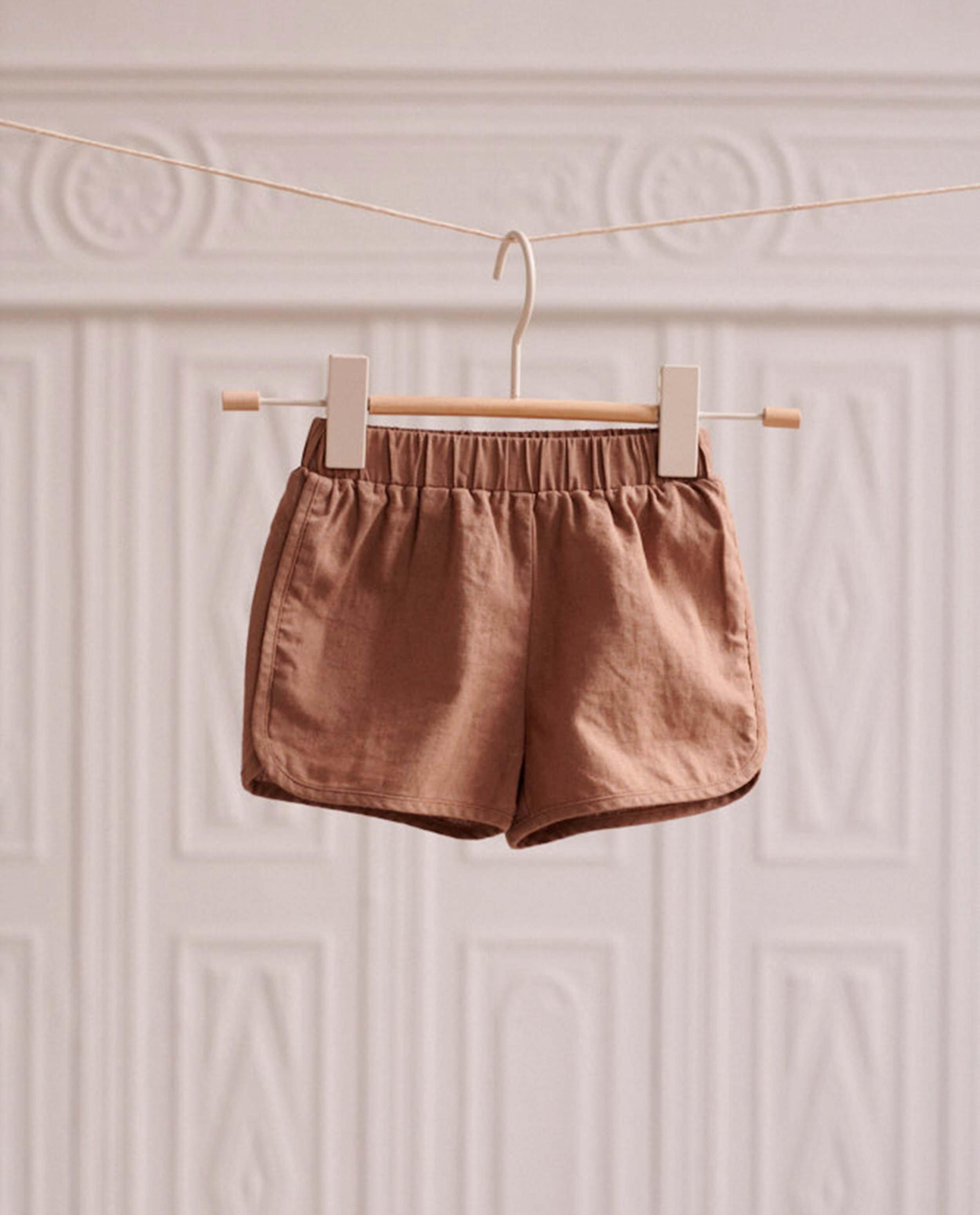 Shorten - Bruine linnen short Nanja Massy