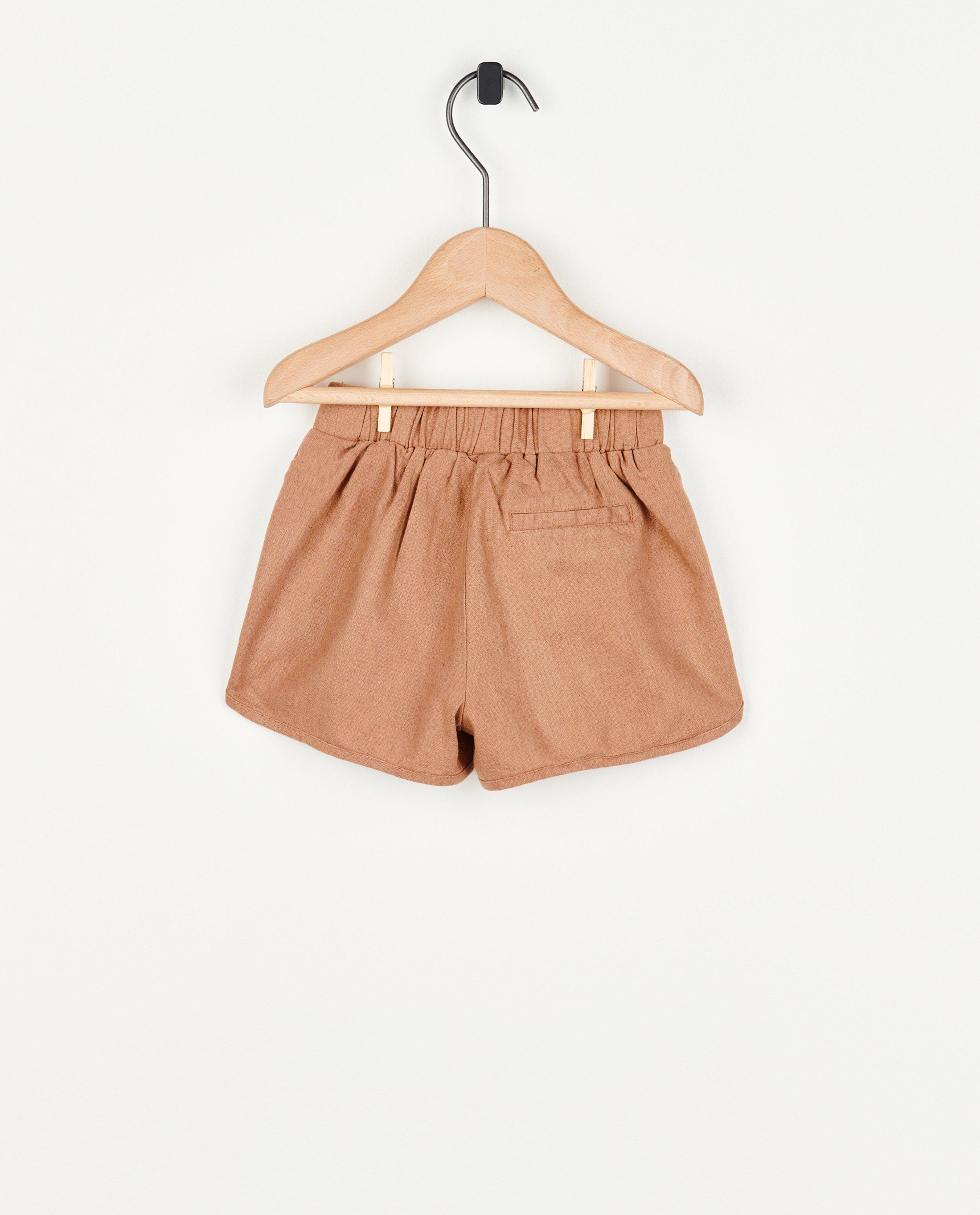 Shorten - Bruine linnen short Nanja Massy