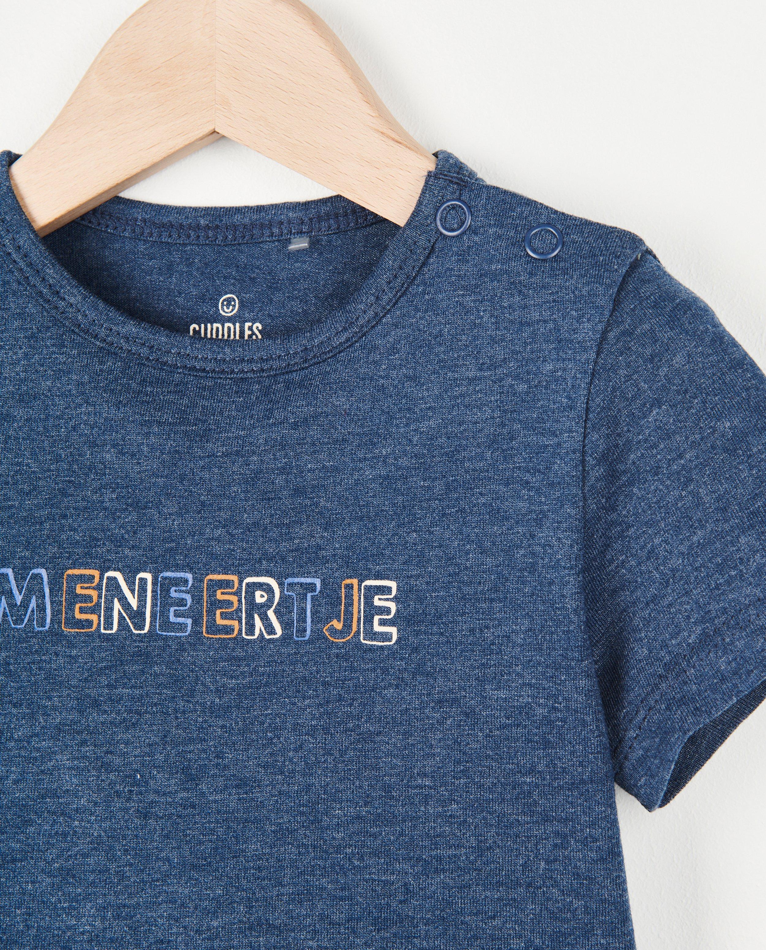 T-shirts - Donkerblauw T-shirt met opschrift