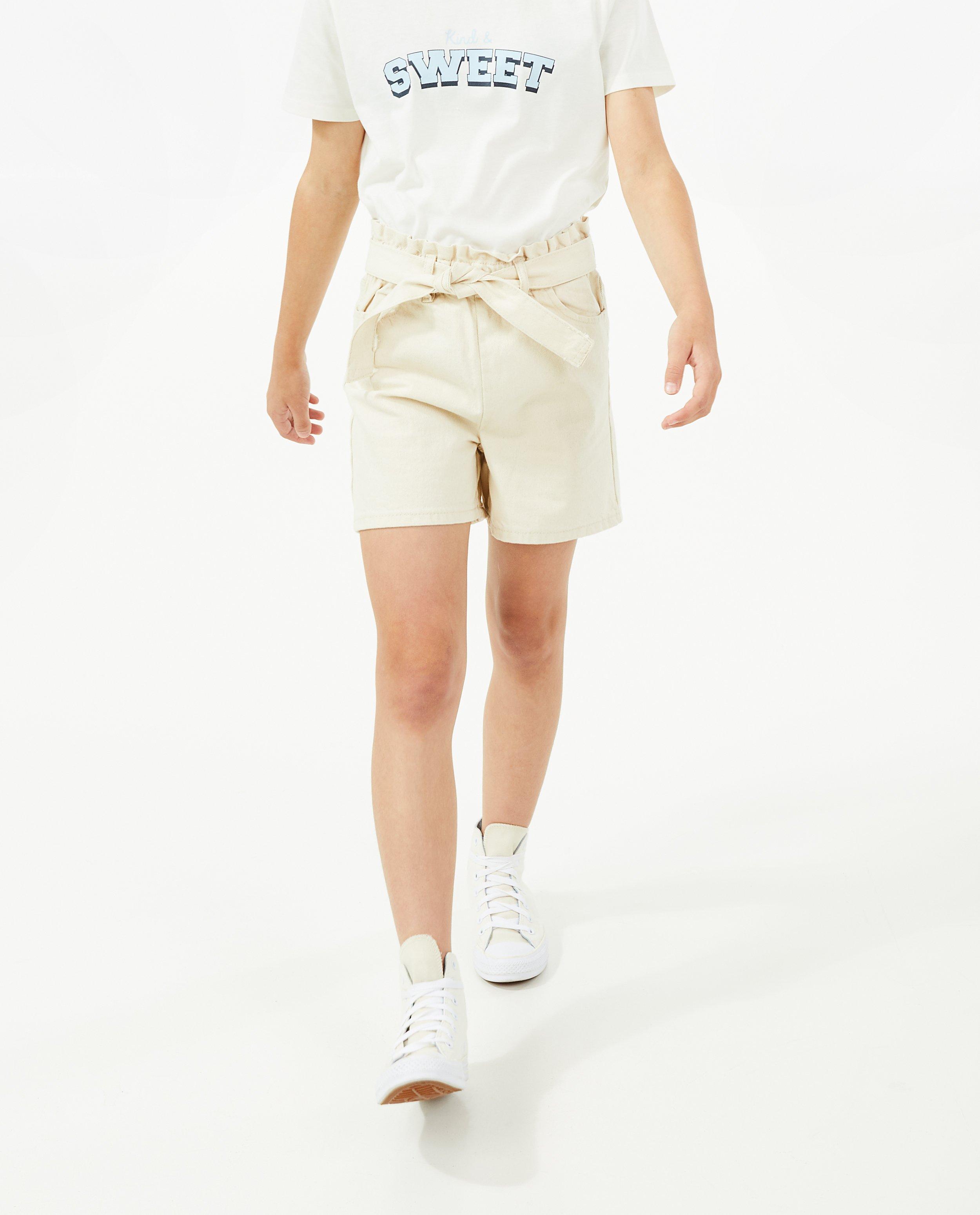Shorten - Offwhite jeansshort met knooplint