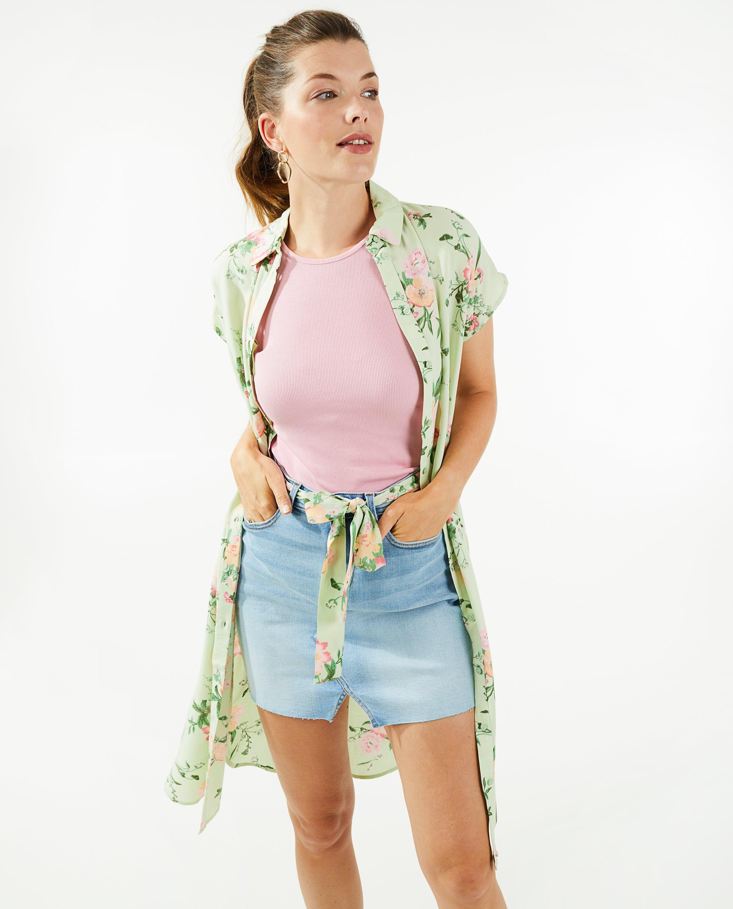 T-shirts - Top côtelé avec de la dentelle