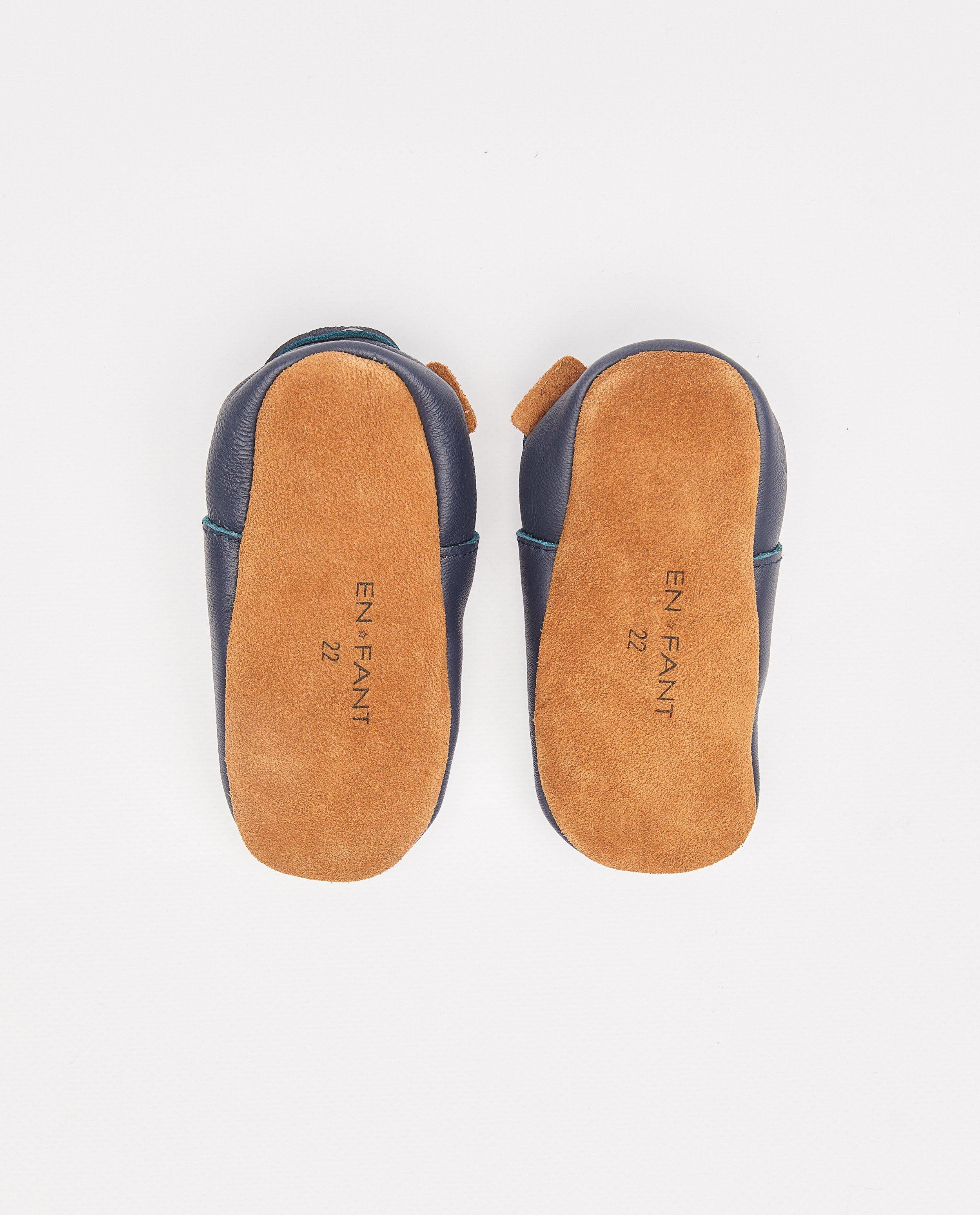 Schoenen - Lederen pantoffels EnFant, maat 18-22