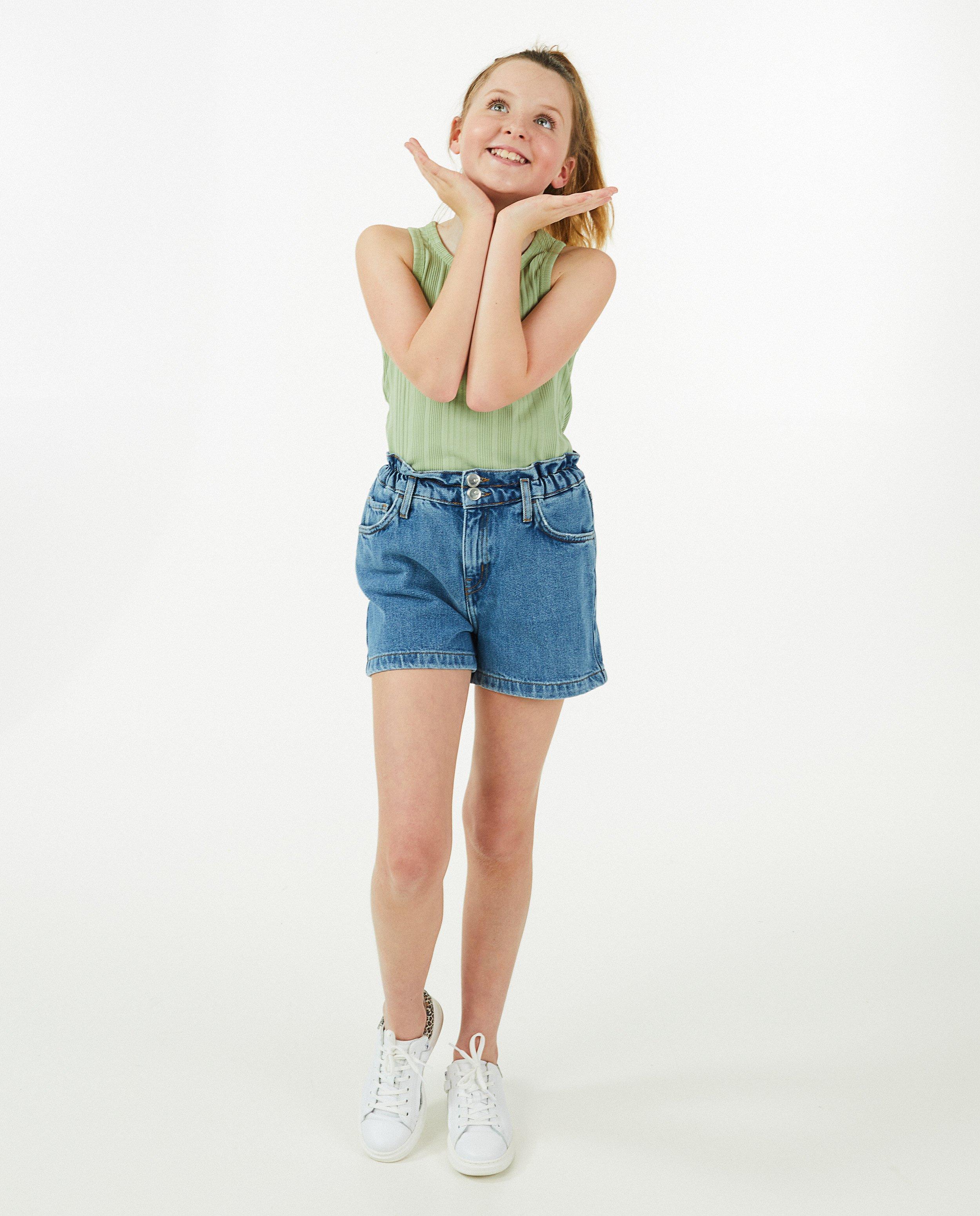 Short en jeans &agrave; taille &eacute;lastique - D&eacute;tails du produit - bleu clair - image num&eacute;ro 1