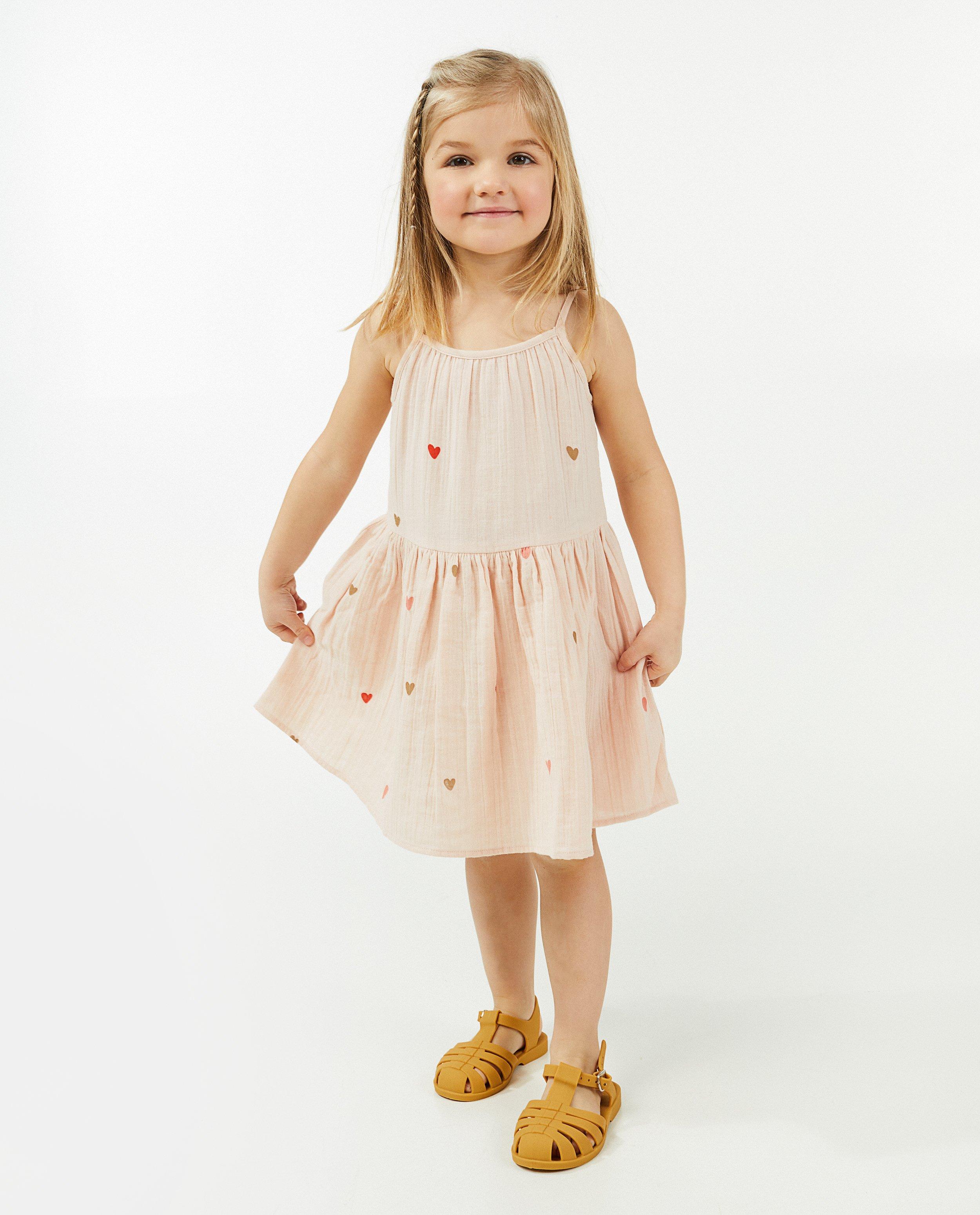 Roze jurk met hartjesprint, 2-7 jaar - Product Detail - lichtroze - afbeelding nummer 2