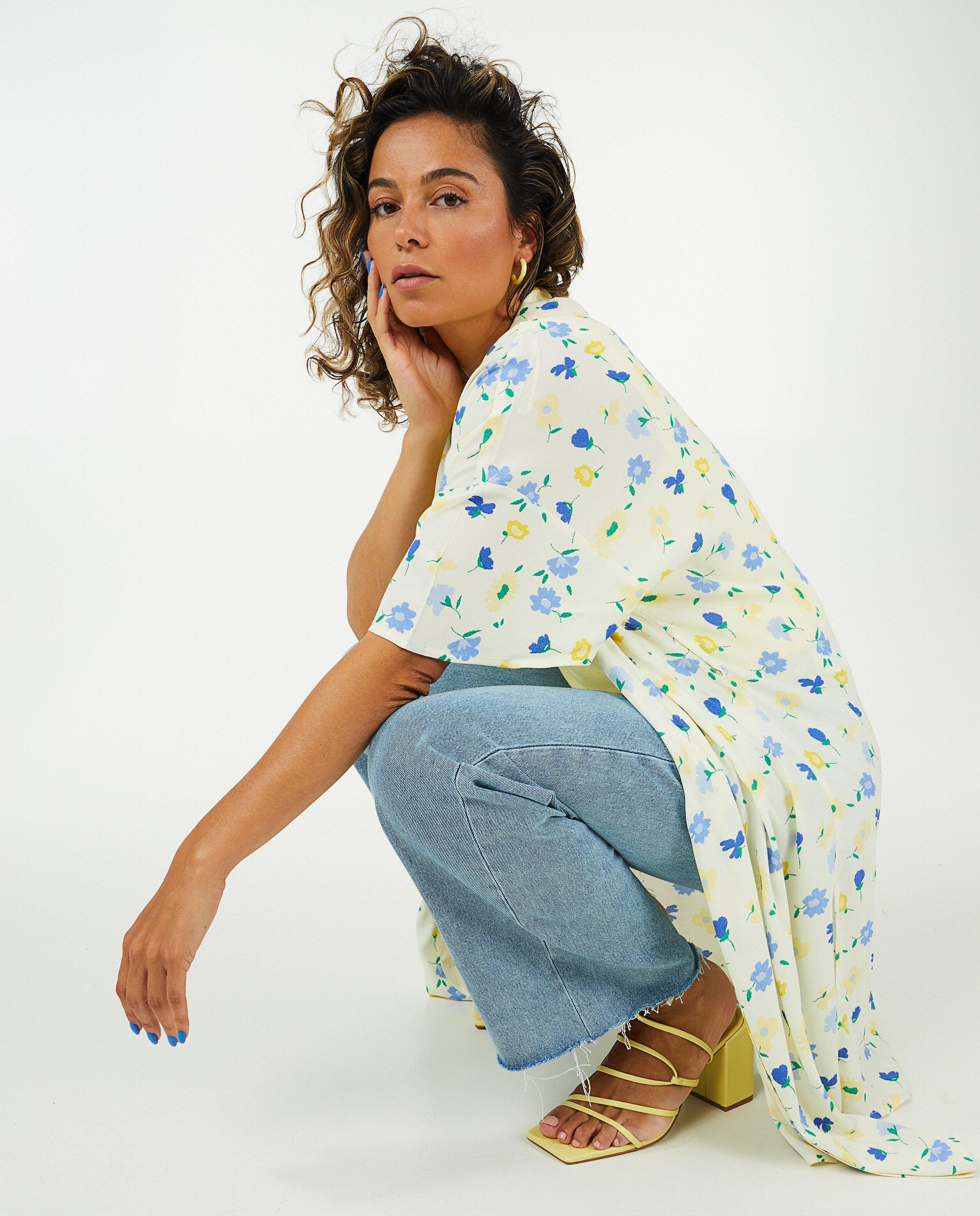 Blazers - Ecru kimono met bloemenprint