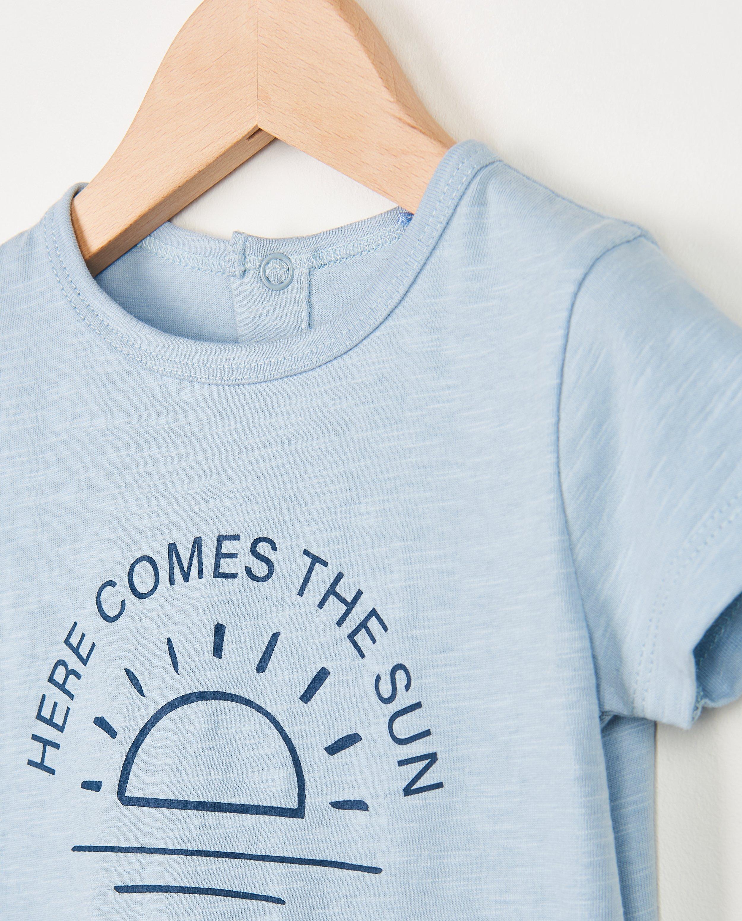 T-shirts - Lichtblauw T-shirt met print
