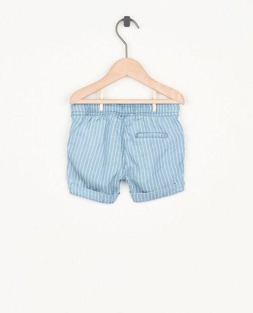 Shorts - Short bleu à rayures