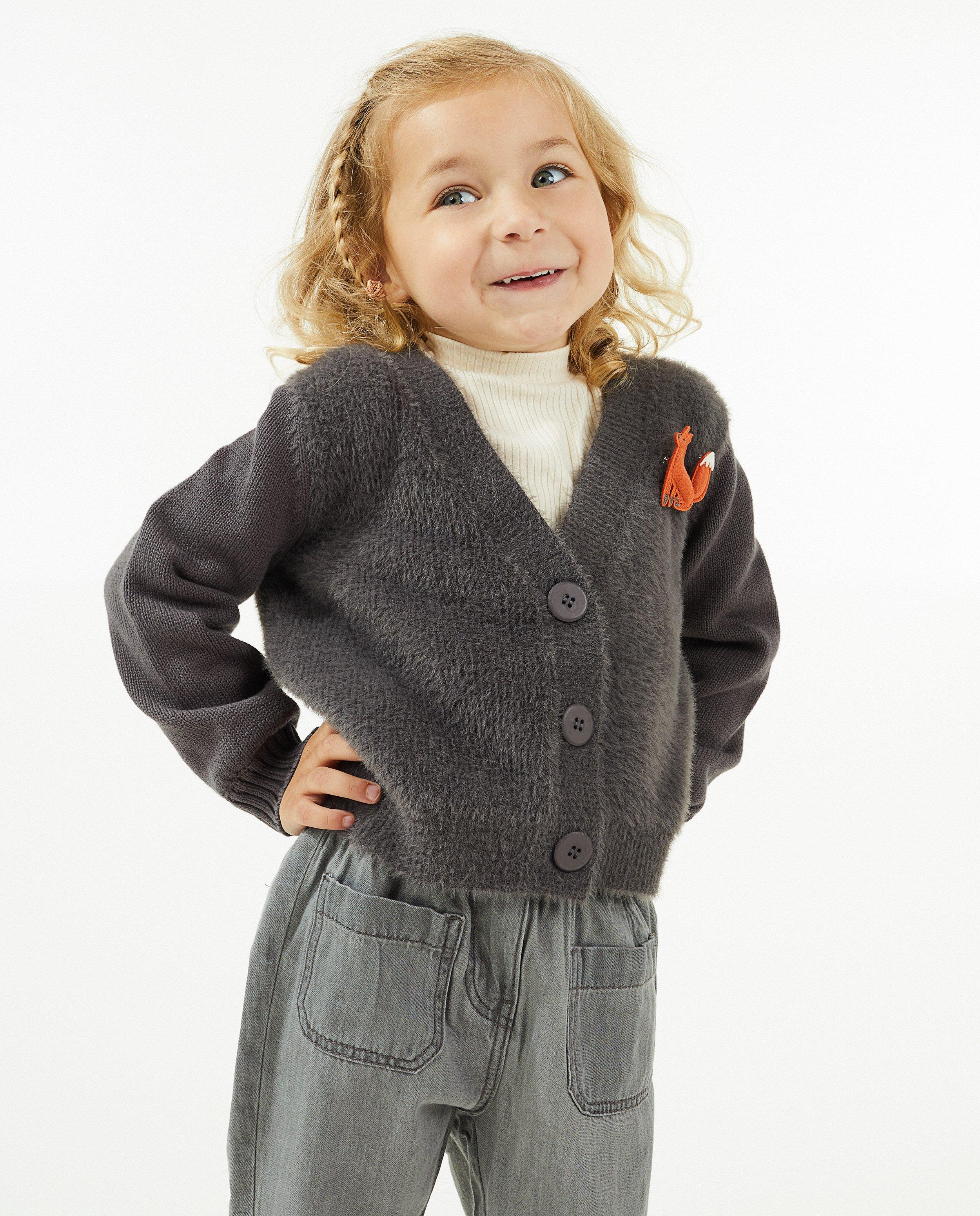 Oranje cardigan met speld - Product Detail - donkergrijs - afbeelding nummer 2