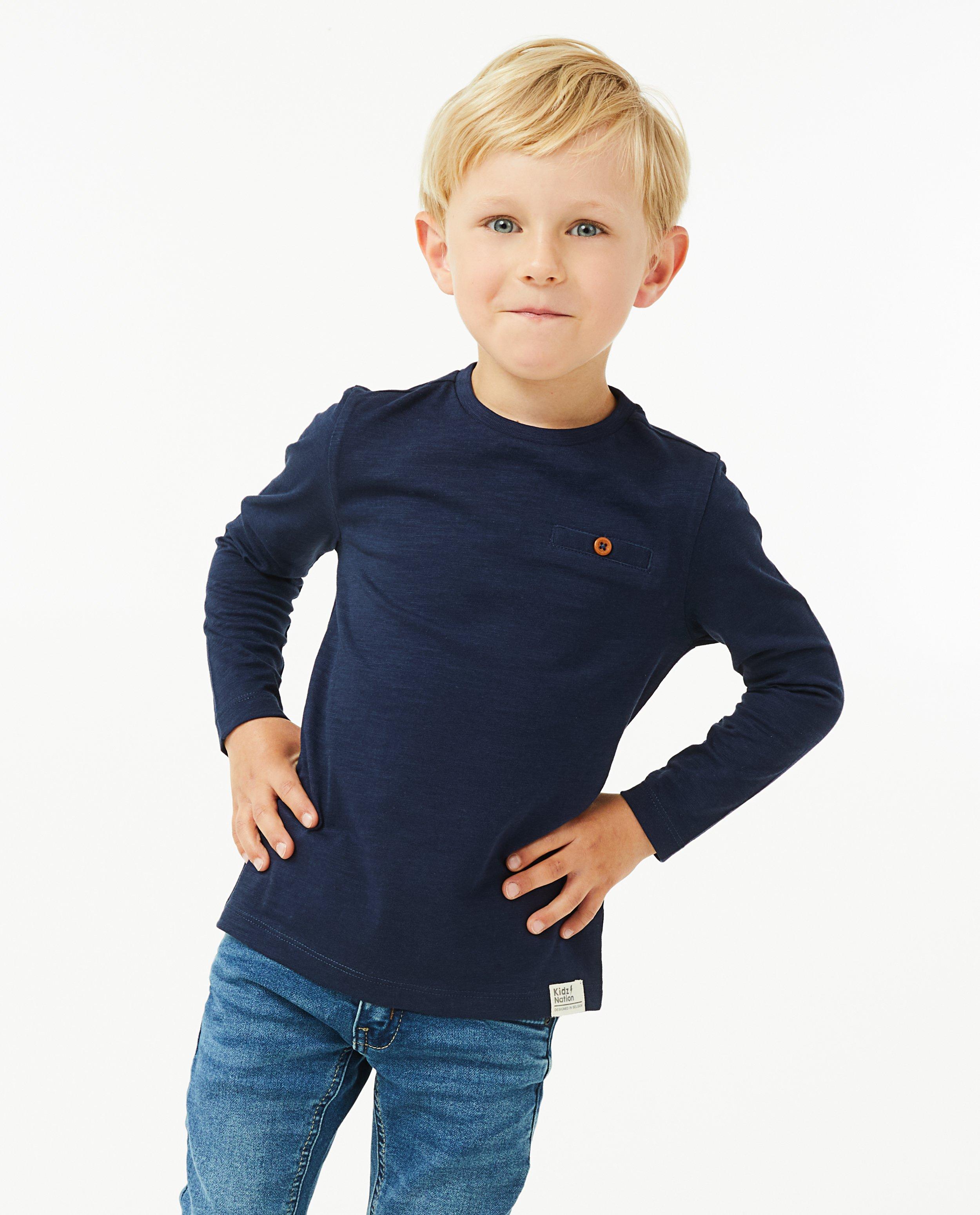 T-shirts - Rode longsleeve van biokatoen