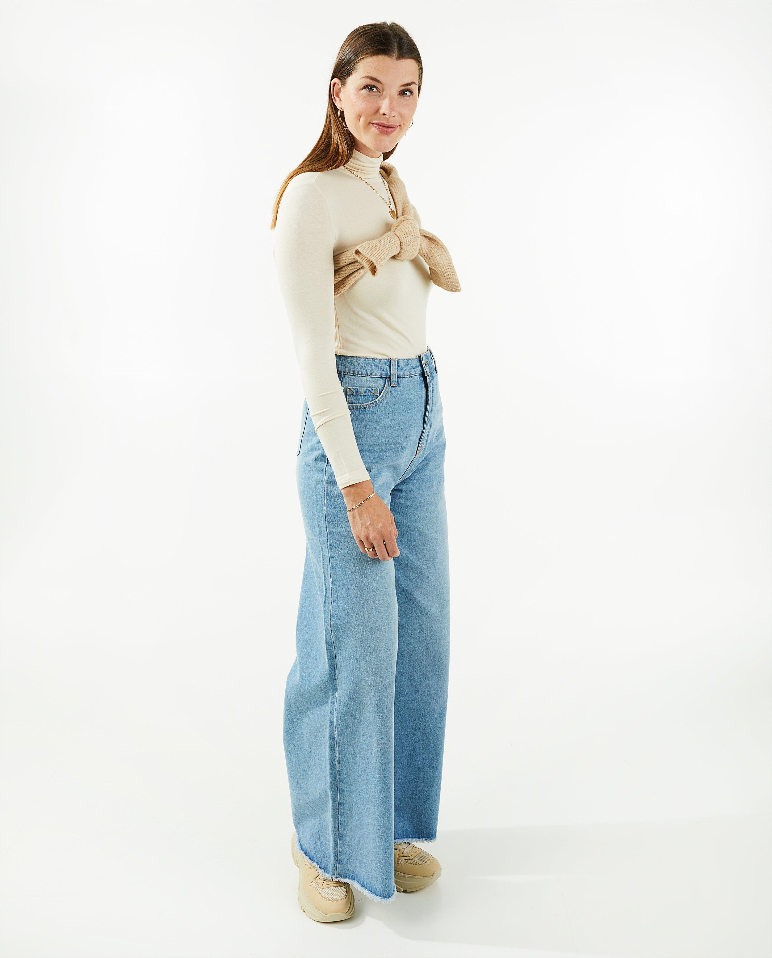 Offwhite souspull - null - Sora