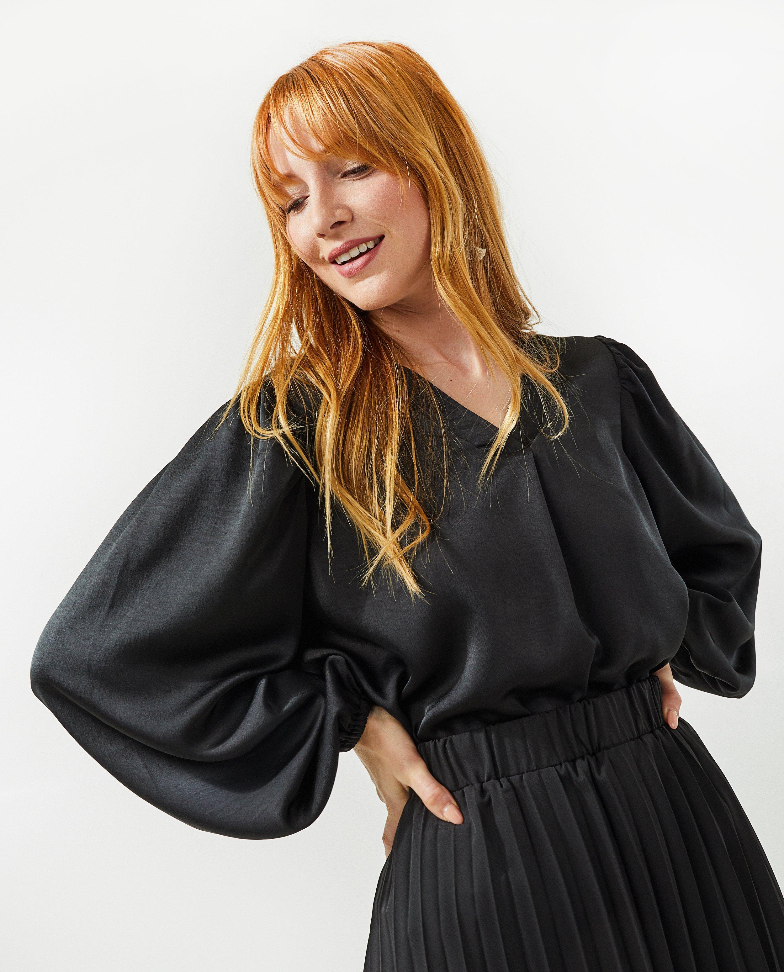 Blouse en satin noire - null - Sora