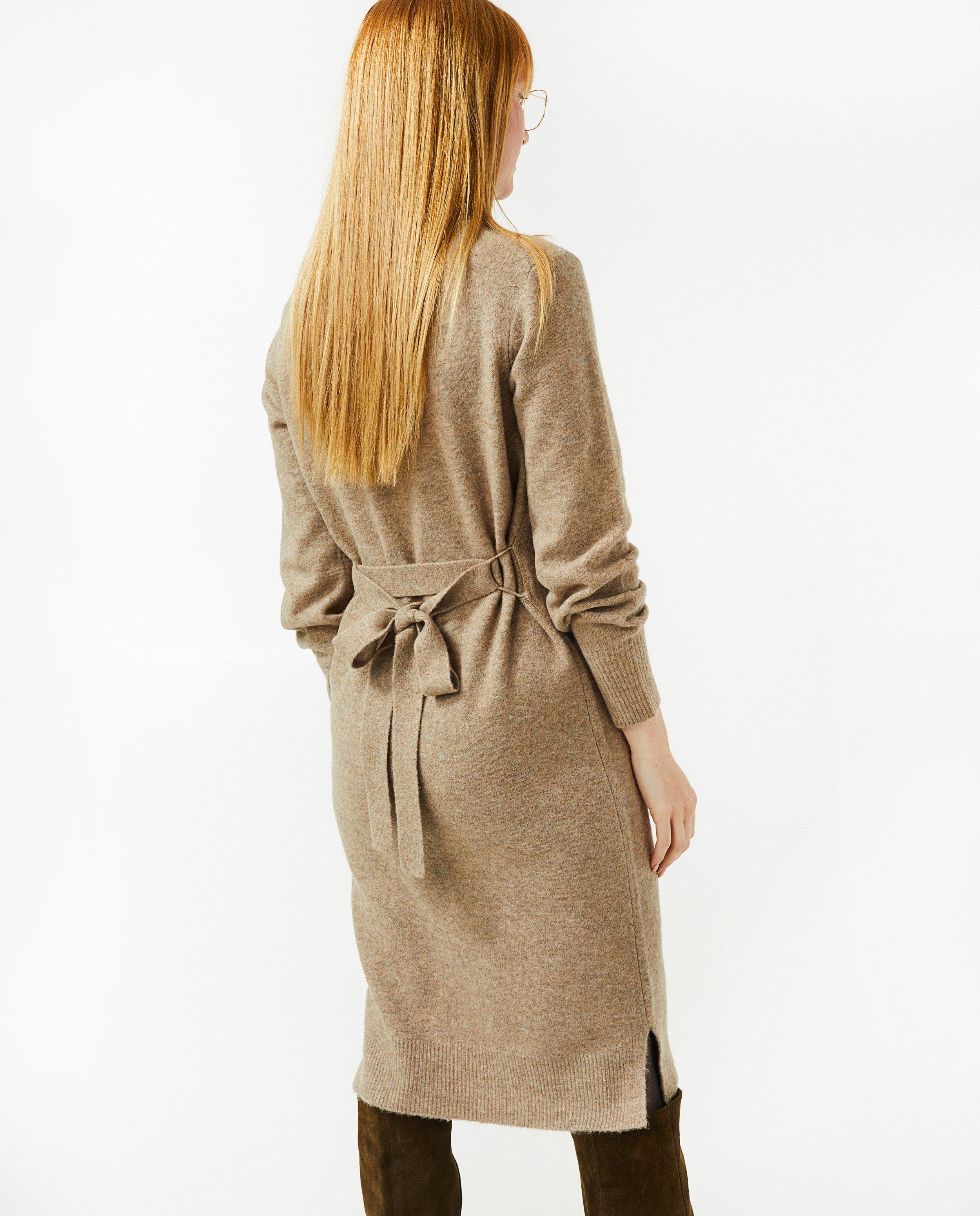 Kleedjes - Gebreide jurk in beige