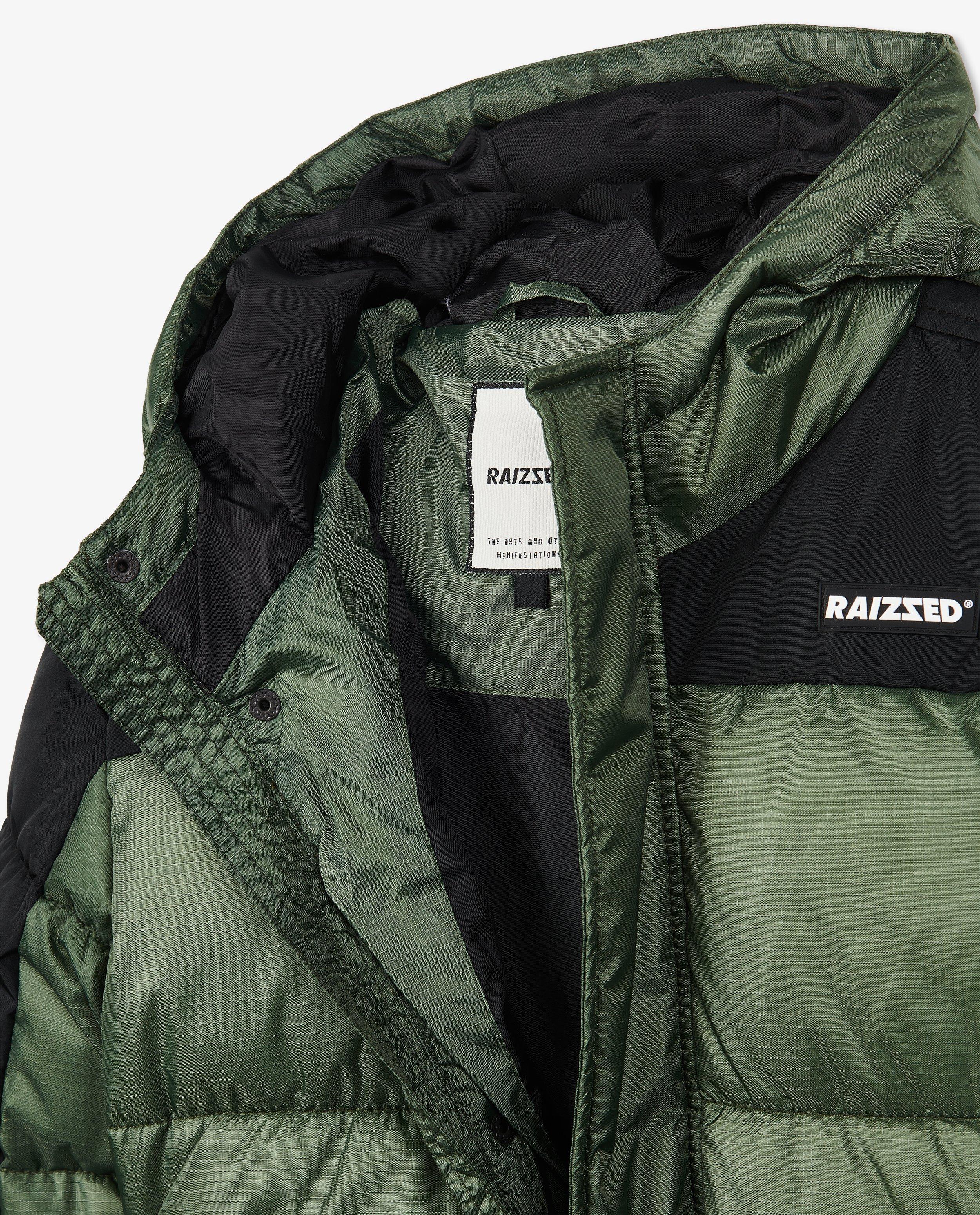 Jassen - Groene winterjas met zwarte details