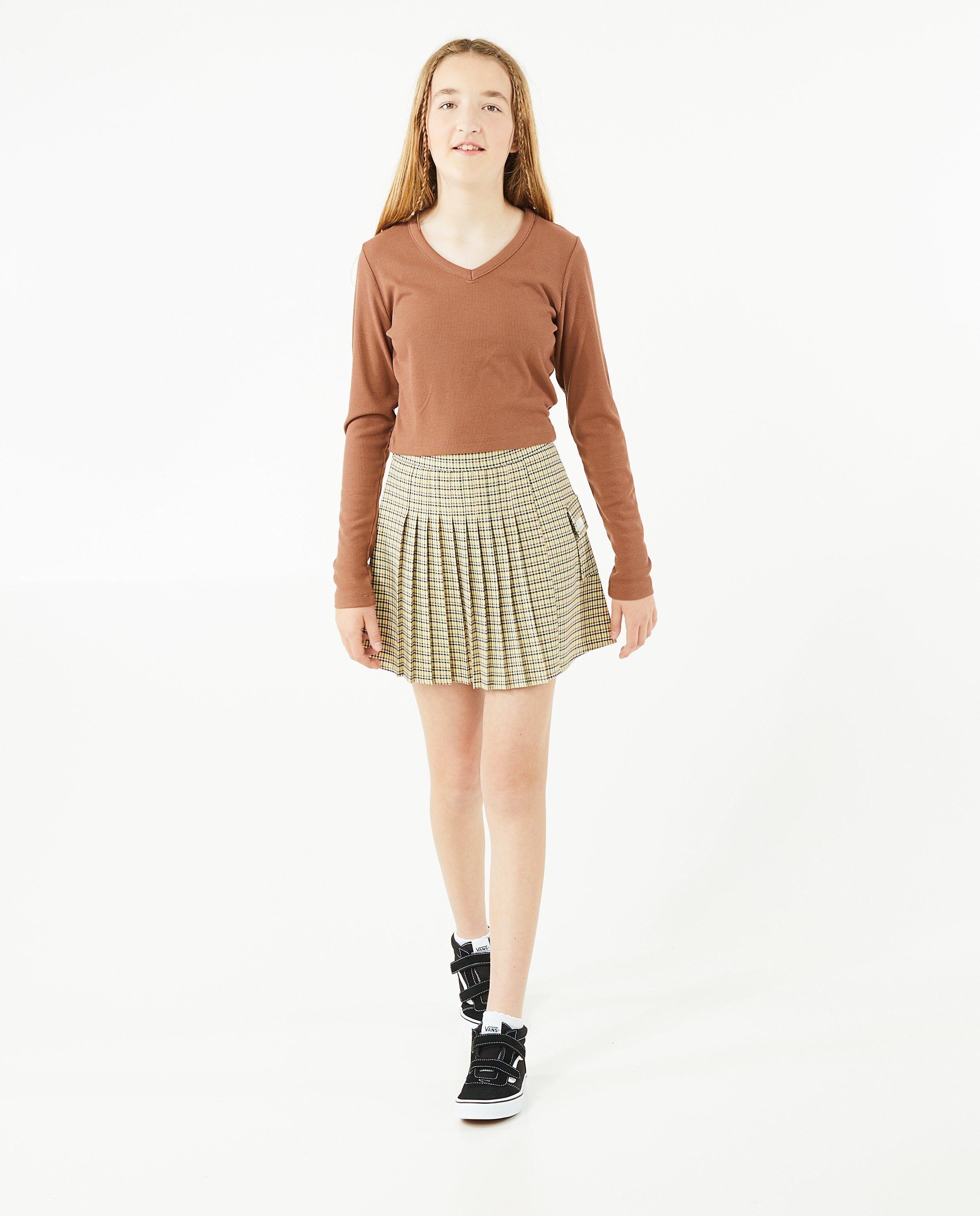 Jupe pliss&eacute;e &agrave; carreaux avec poche &agrave; rabat - D&eacute;tails du produit - brun - image num&eacute;ro 3