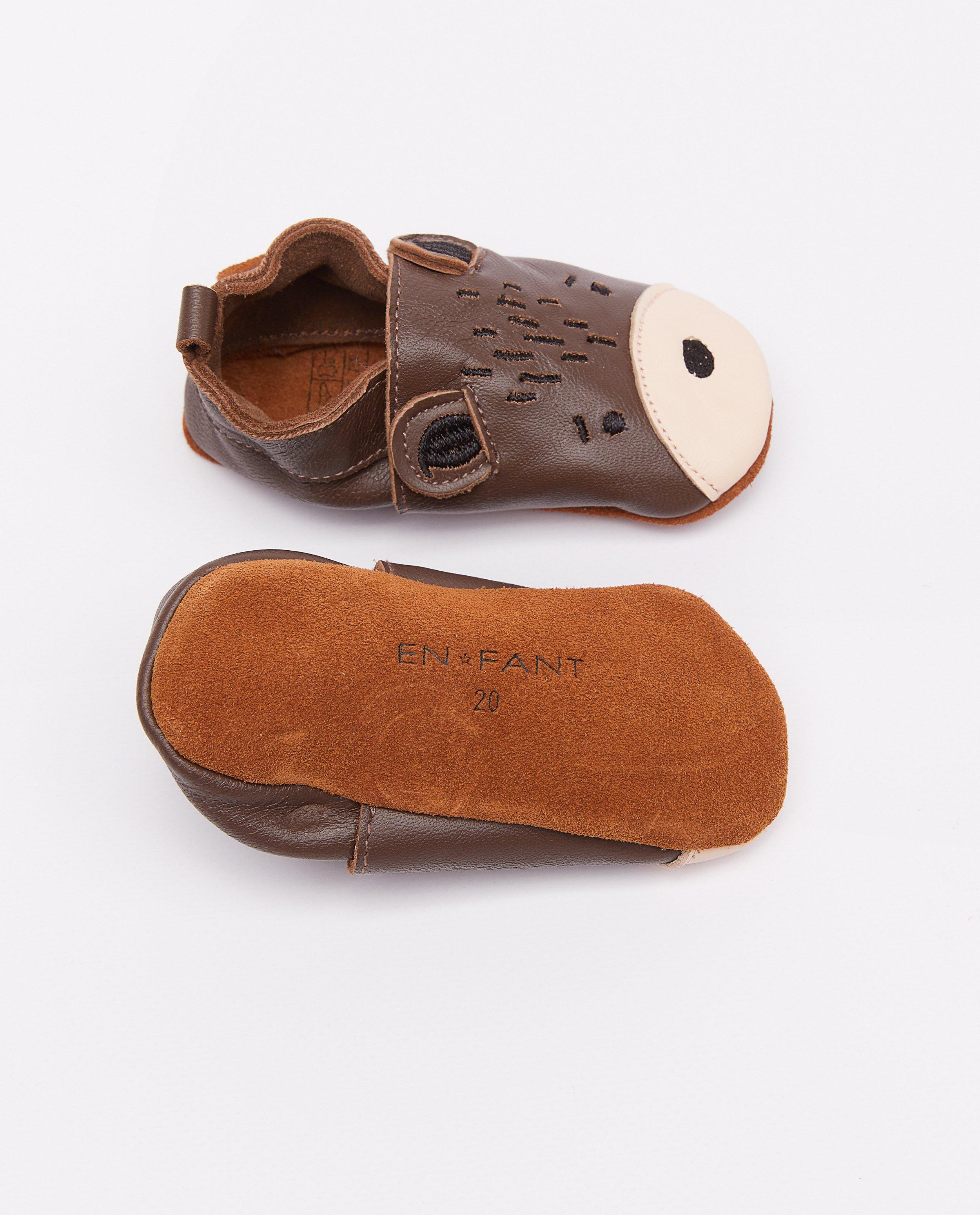Schoenen - Lederen beerpantoffels