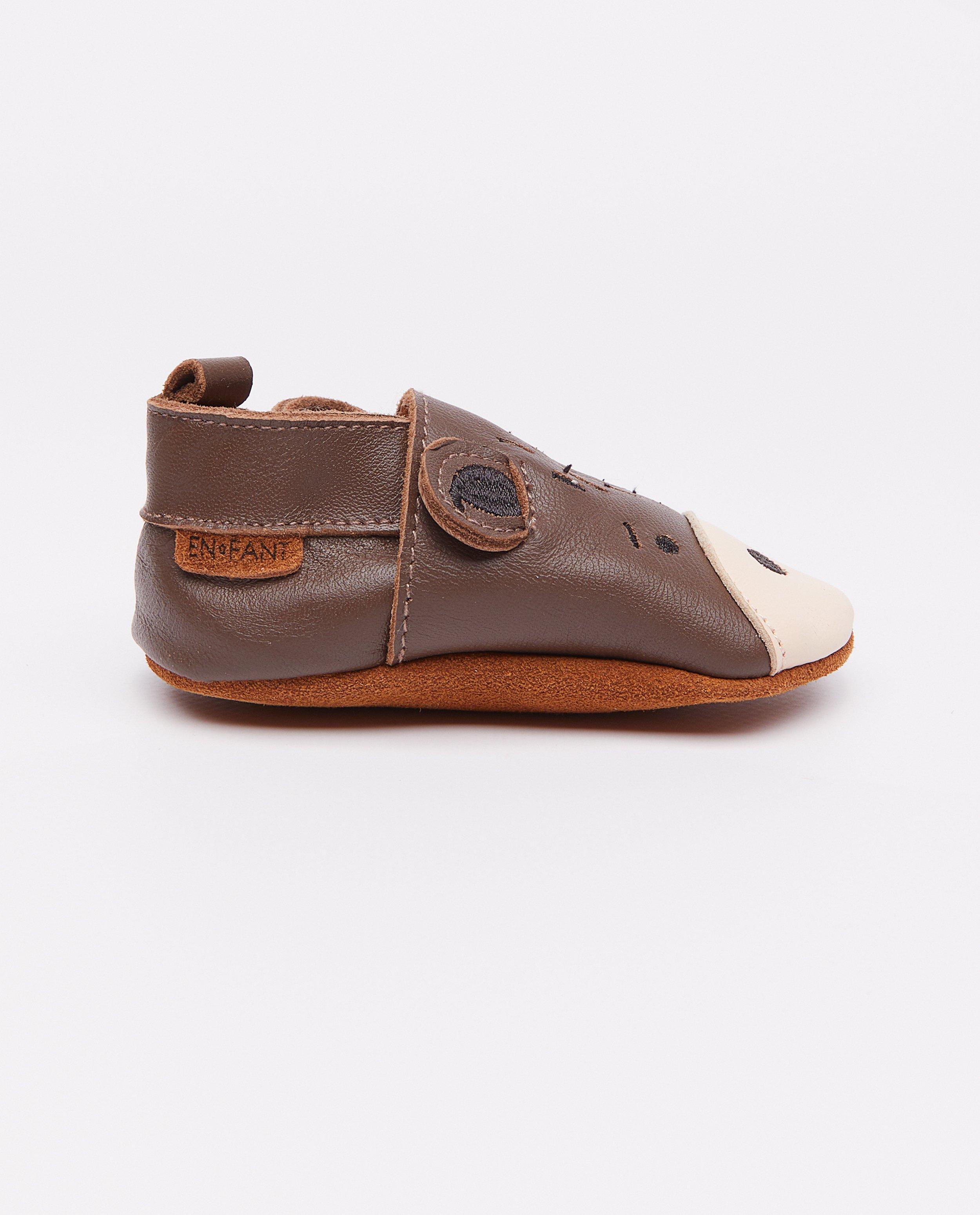Schoenen - Lederen beerpantoffels