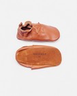 Chaussures - Pantoufles en cuir avec une étoile