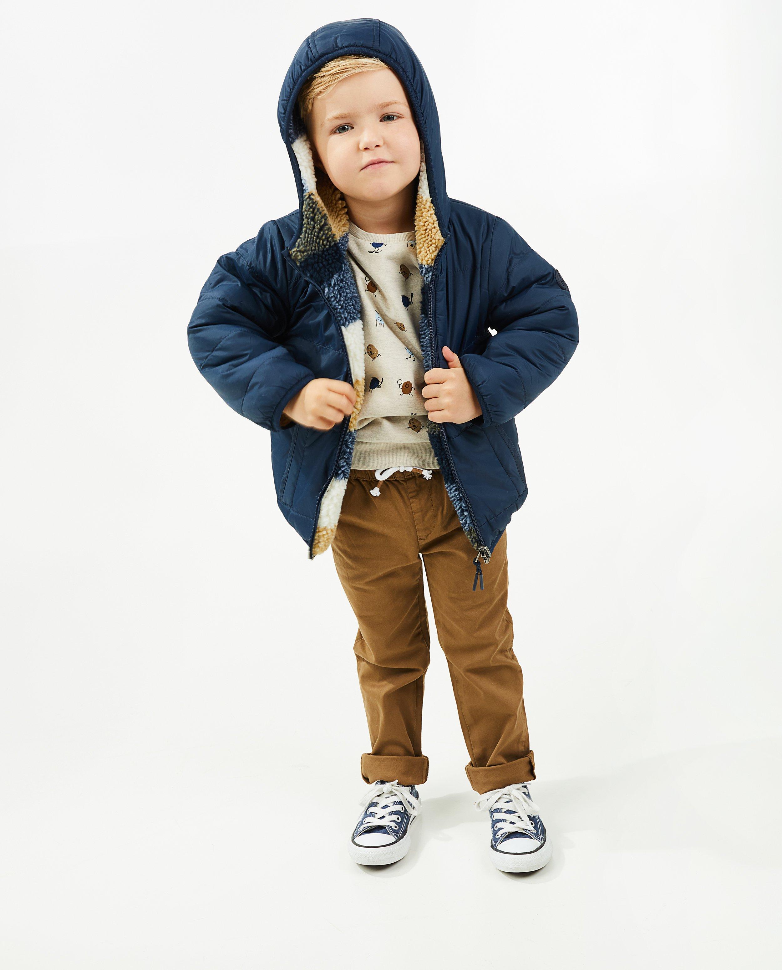 Veste réversible, peluche - Détails du produit - bleu - image numéro 1