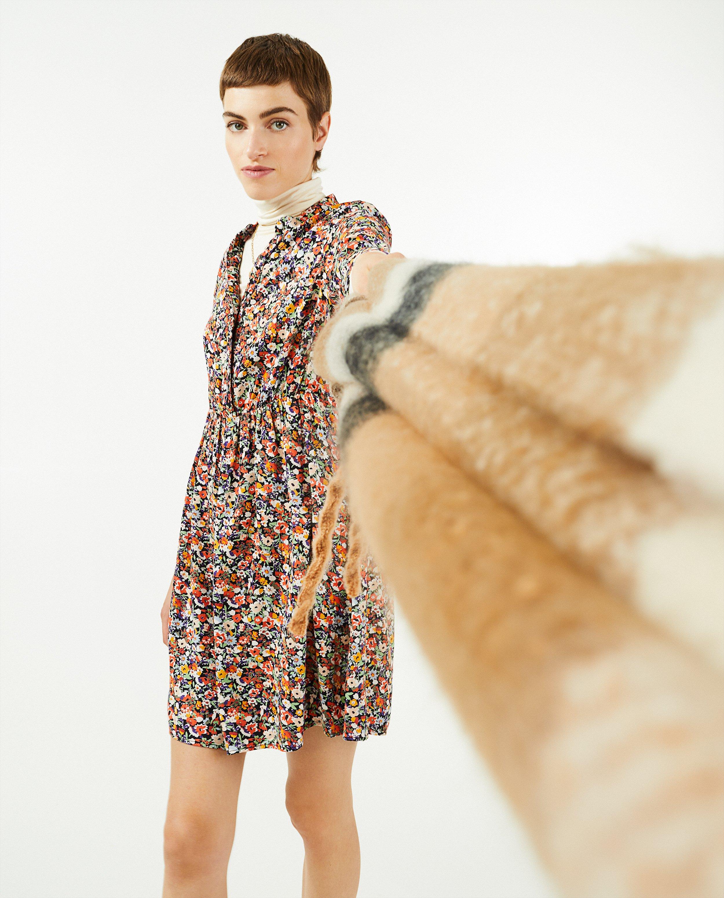 Kleedjes - Jurk met bloemenprint