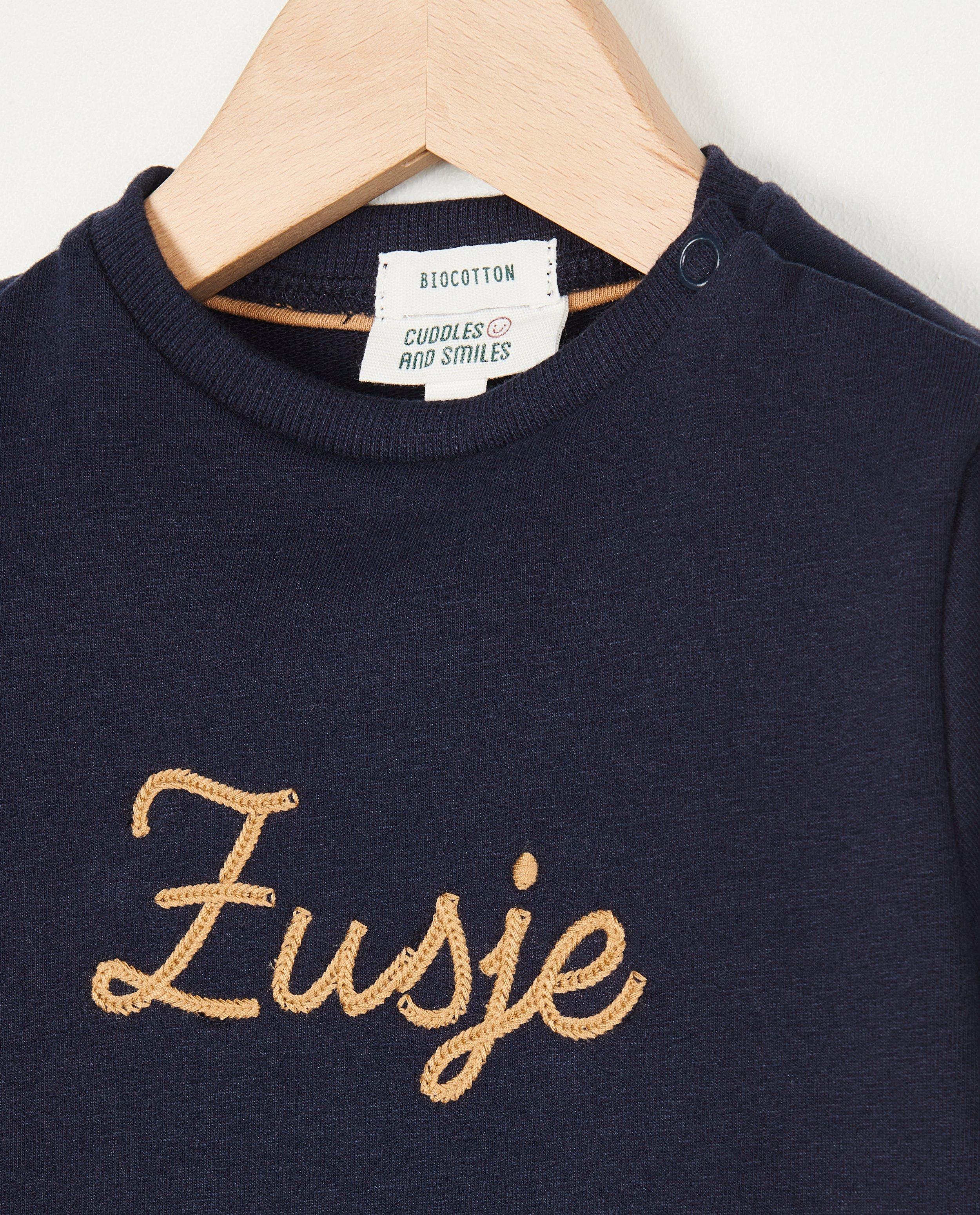 Sweaters - Blauwe sweater met opschrift (NL)