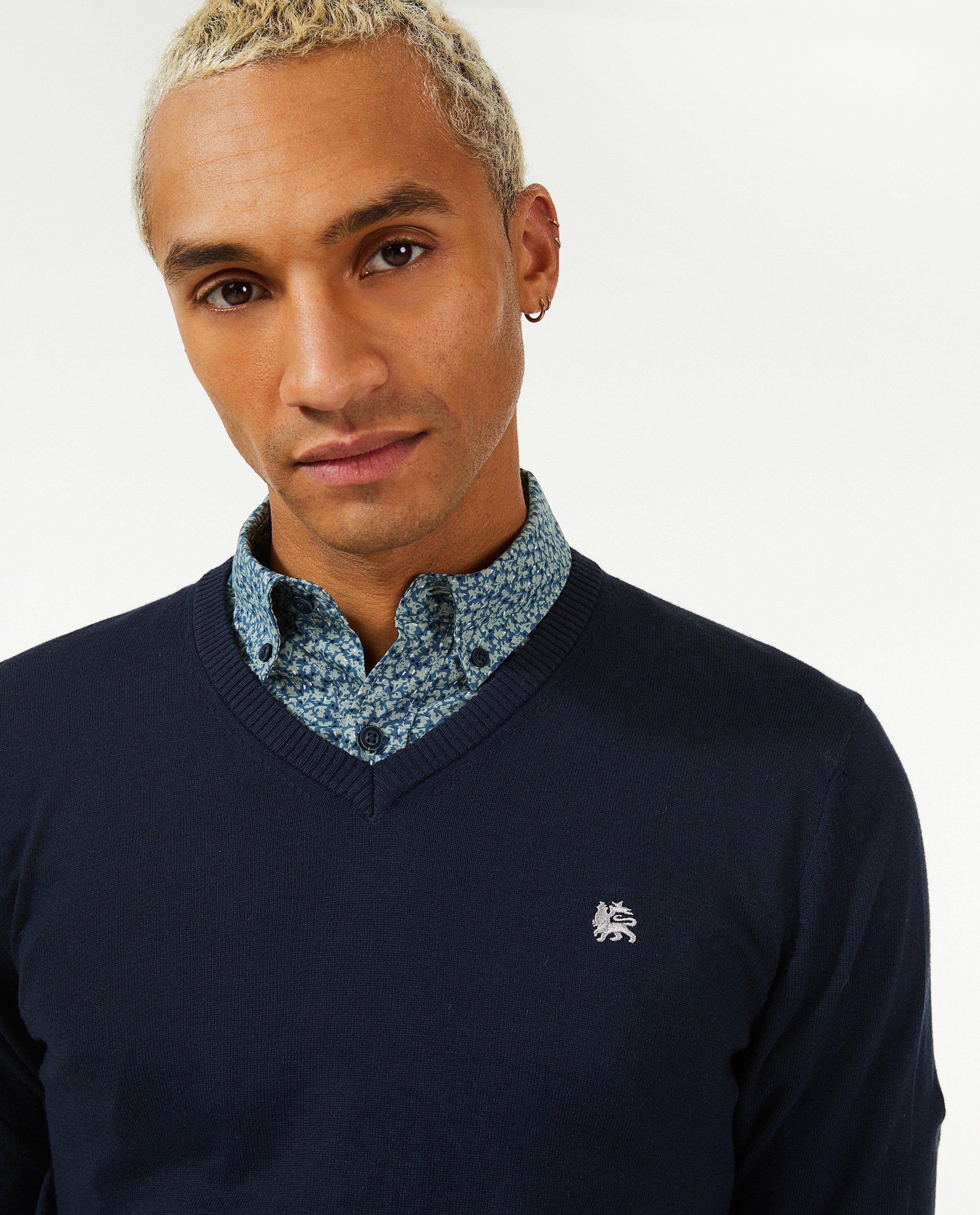 Pulls - Pull bleu à col en V