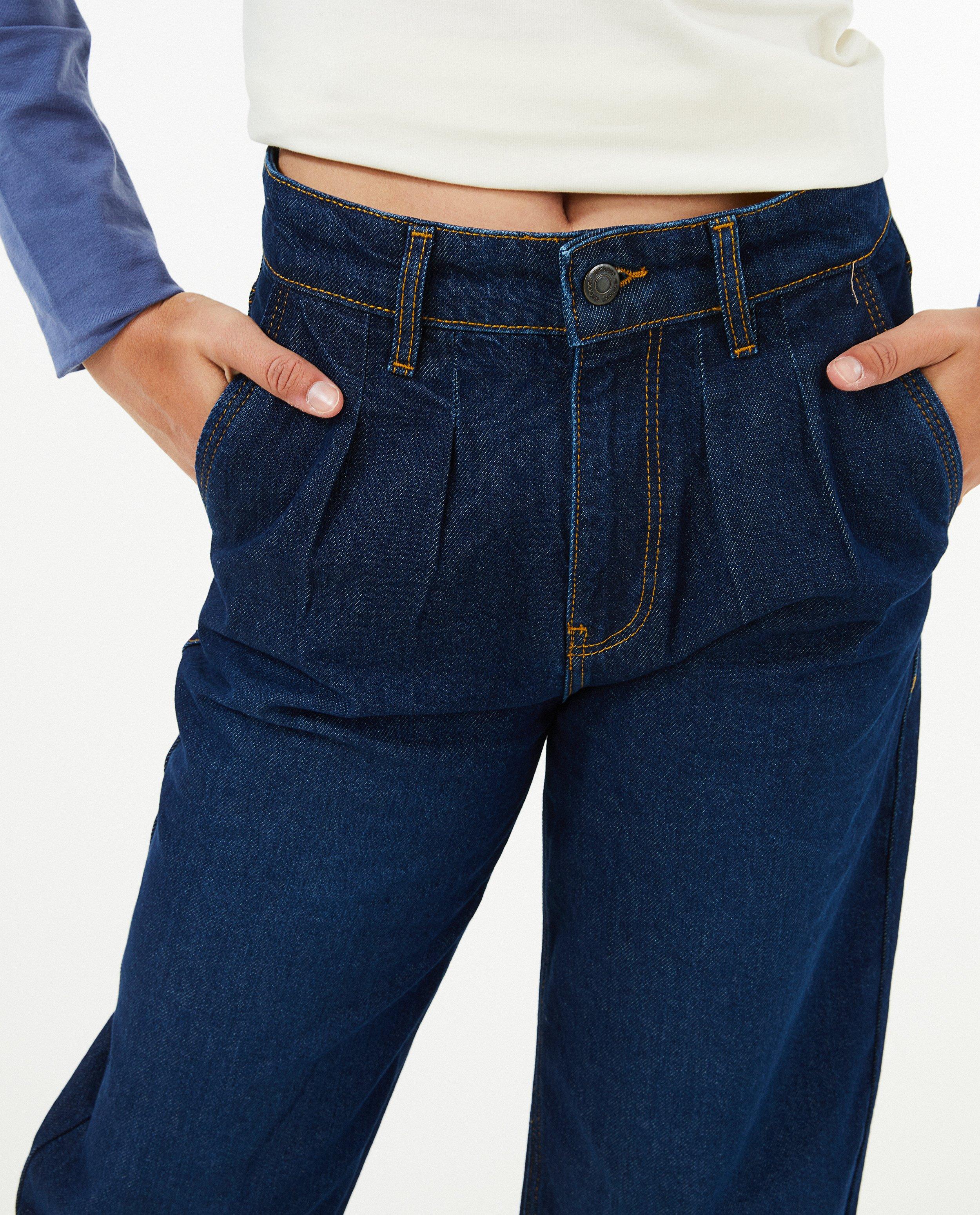 Jeans - Donkerblauwe flared jeans Marley