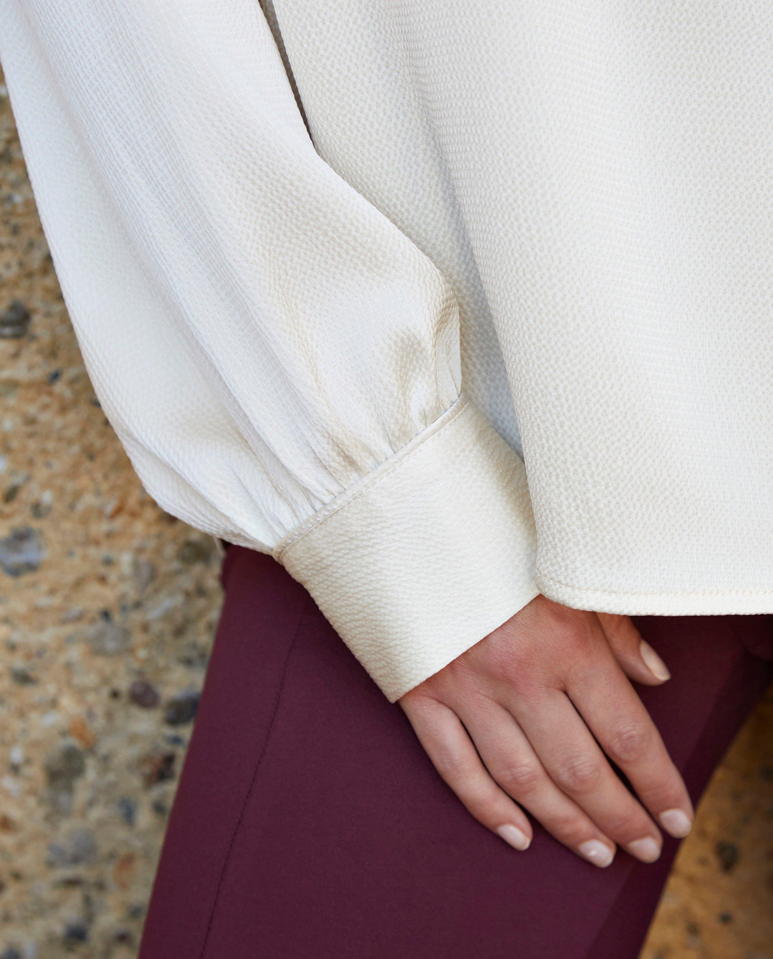Hemden - Ecru blouse met structuur