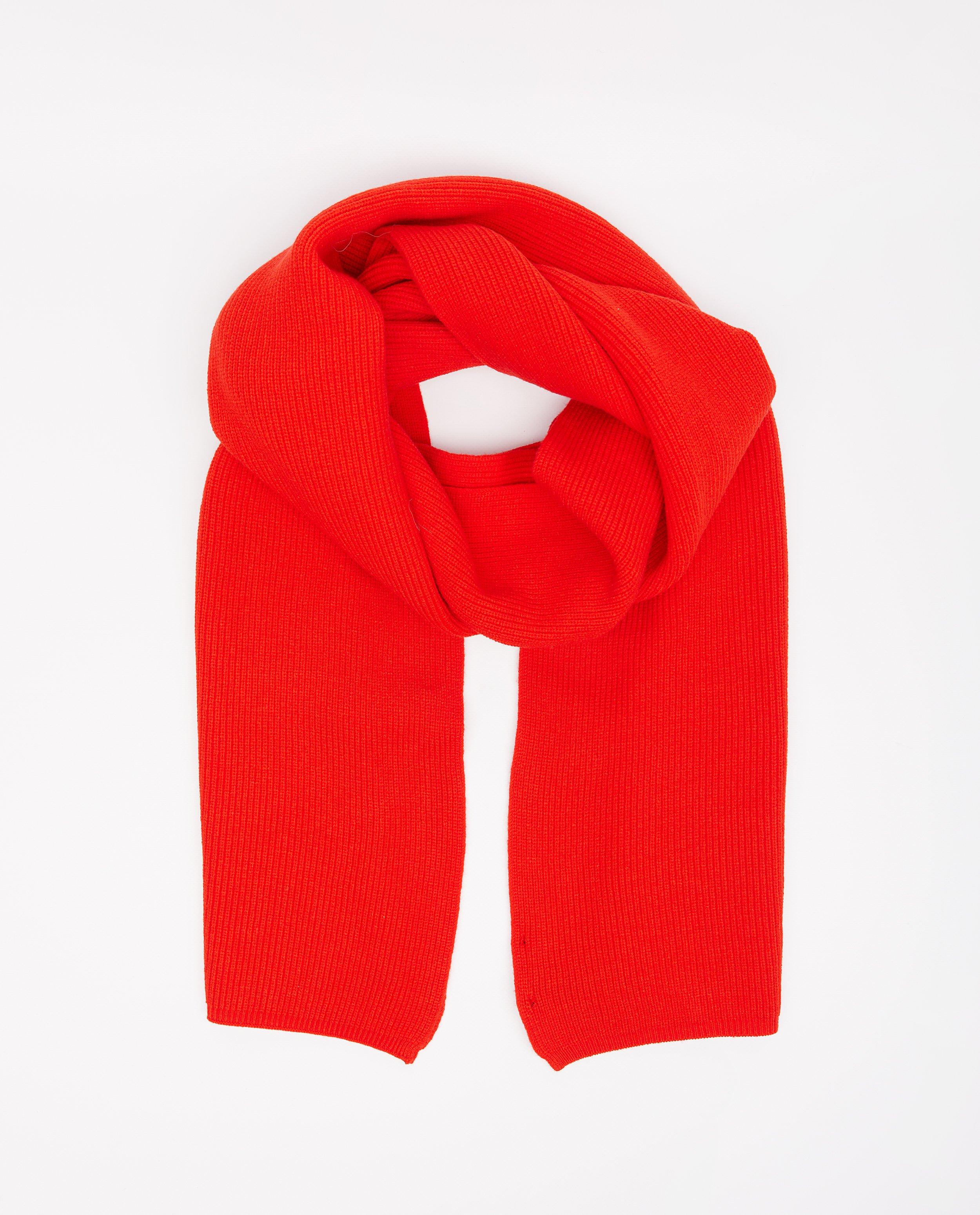 Bonneterie - Écharpe rouge en tricot côtelé